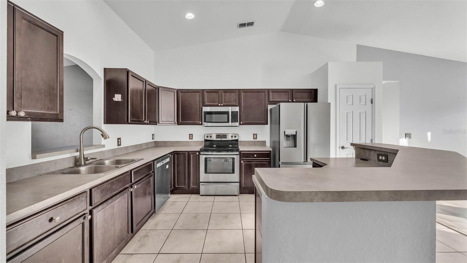 280 LAKE ELOISE POINTE BLVD, WINTER HAVEN, FL, 33880