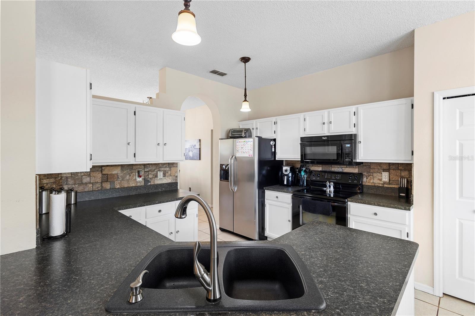 3398 SOMERSET AVE, DELTONA, FL, 32738