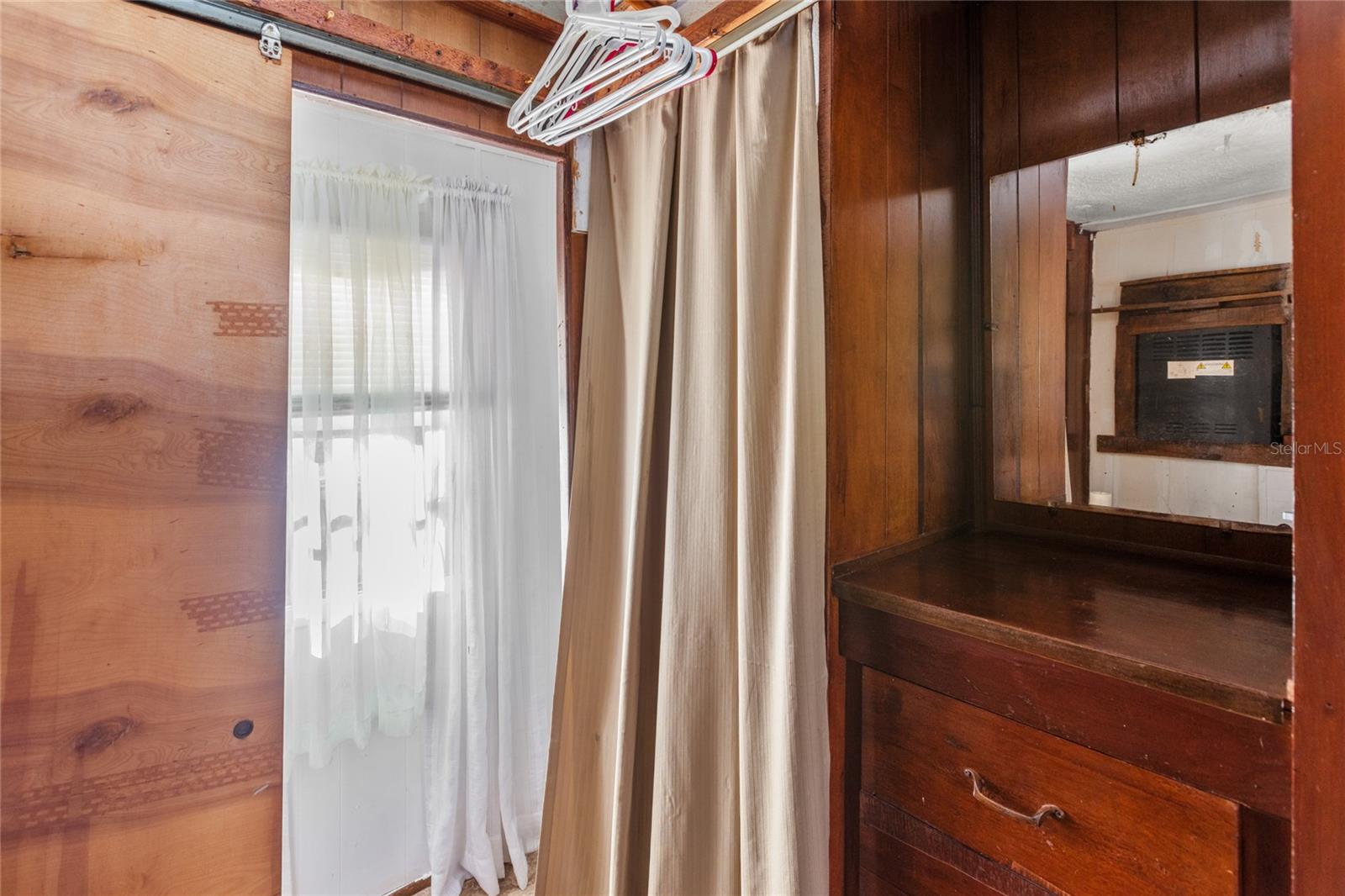 GC527148 Property Photo