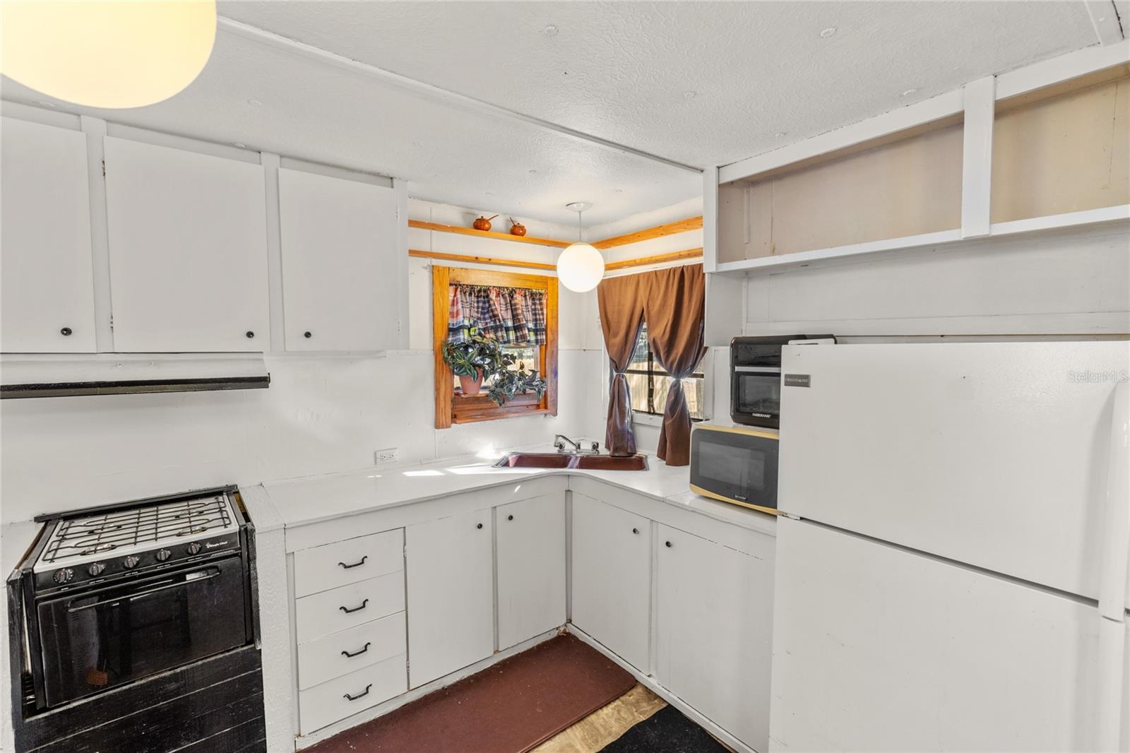 GC527148 Property Photo