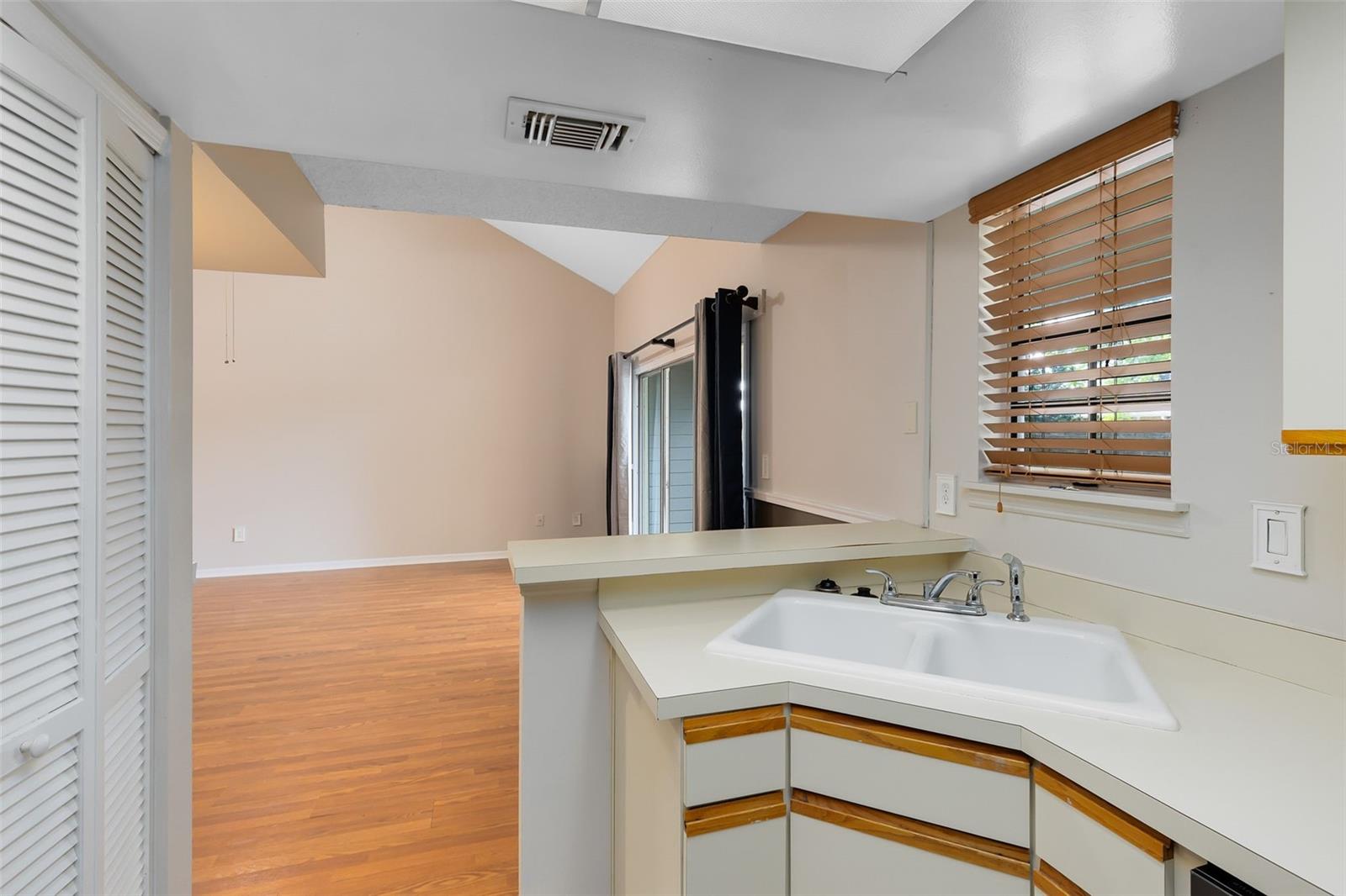 4008 CROSSROADS PL, CASSELBERRY, FL, 32707