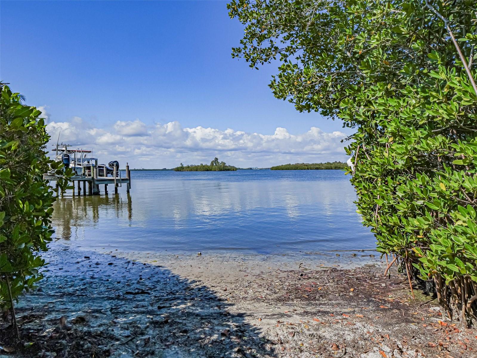 1175 BOUNTY BLVD, VERO BEACH, FL, 32963