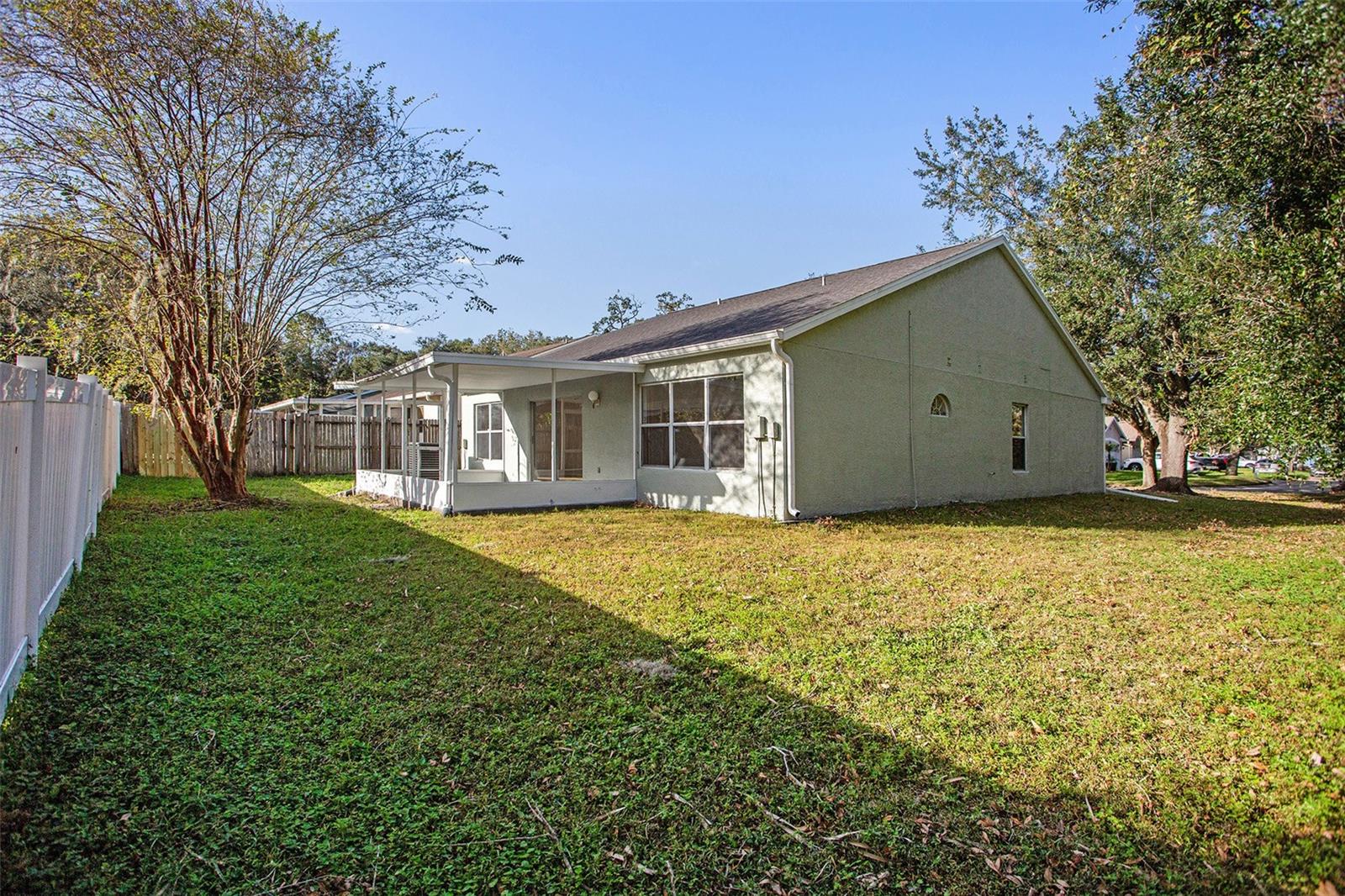 7511 SAVANNAH LN, TAMPA, FL, 33637