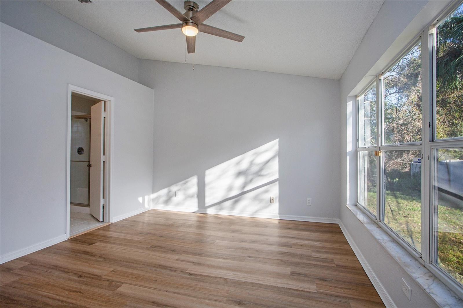 7511 SAVANNAH LN, TAMPA, FL, 33637