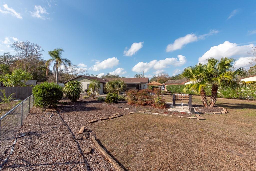 2203 TAIL FEATHER CT, LUTZ, FL, 33549