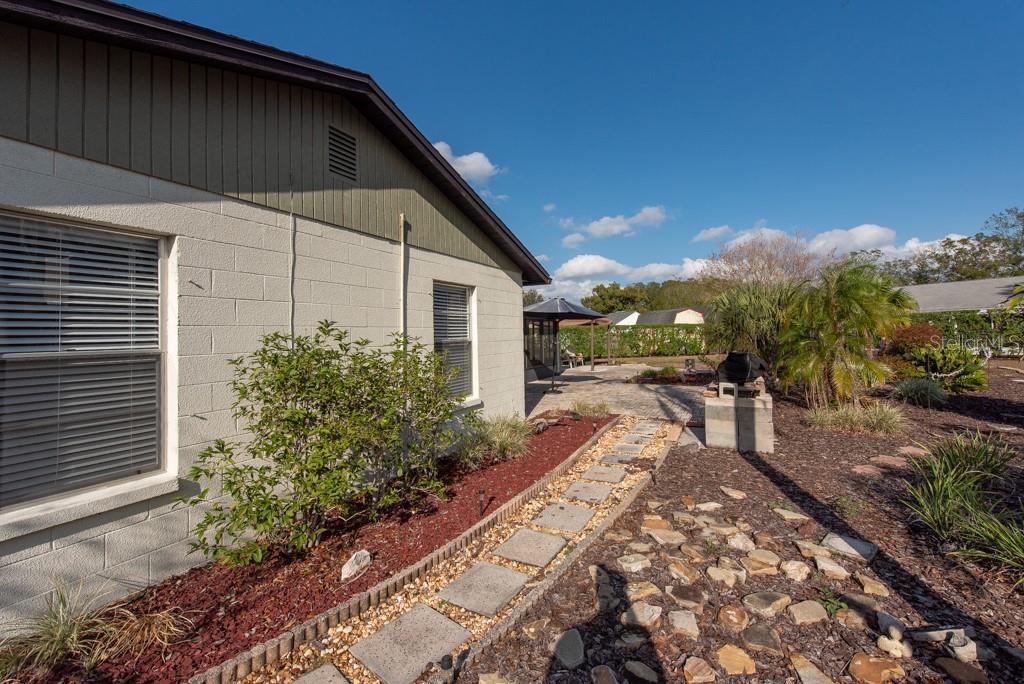 2203 TAIL FEATHER CT, LUTZ, FL, 33549