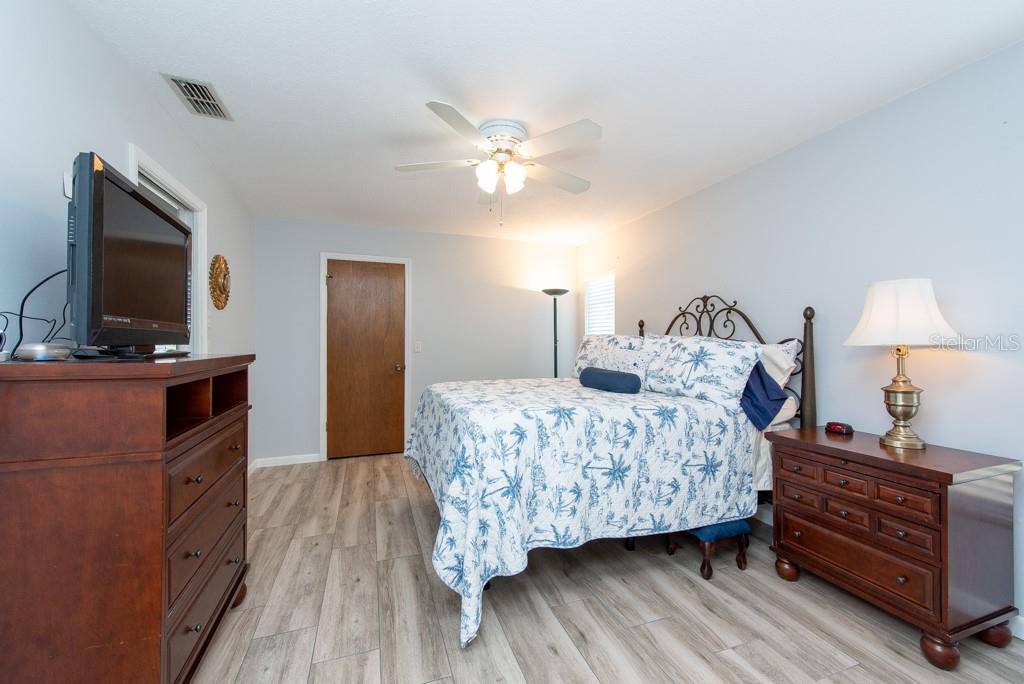 2203 TAIL FEATHER CT, LUTZ, FL, 33549