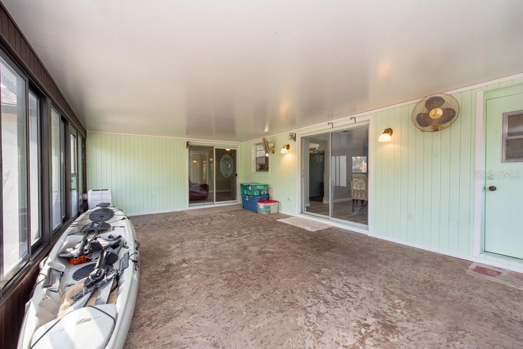 2203 TAIL FEATHER CT, LUTZ, FL, 33549