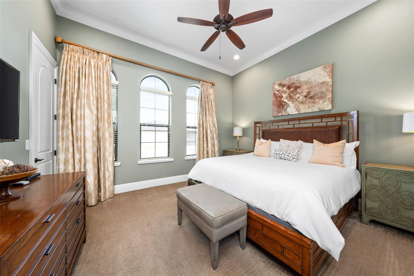 O6268340 Property Photo