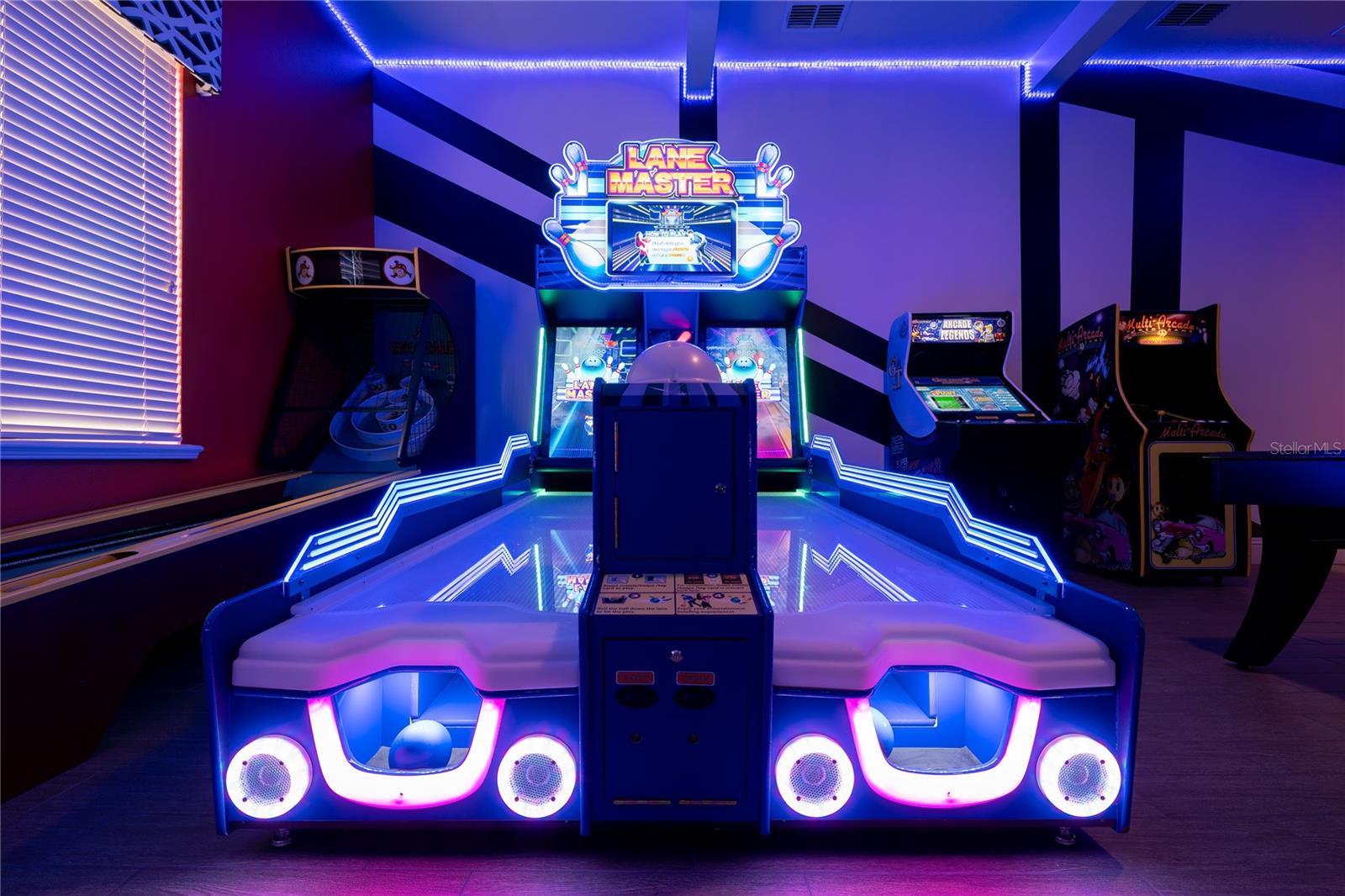 O6268340 Property Photo