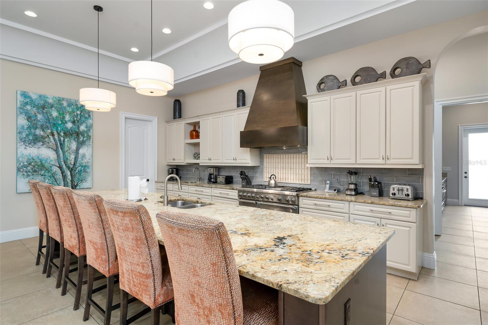 O6268340 Property Photo