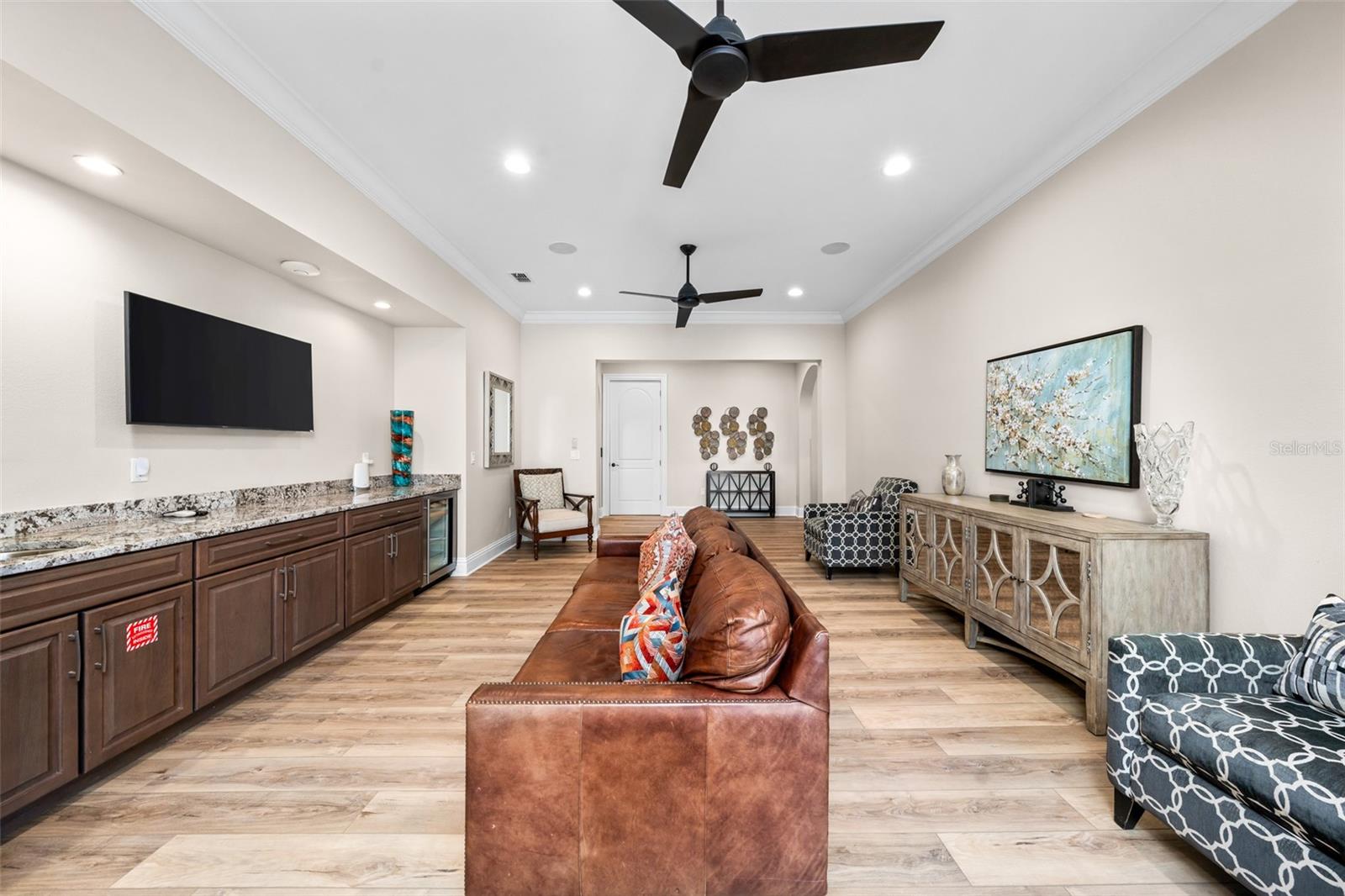 O6268340 Property Photo