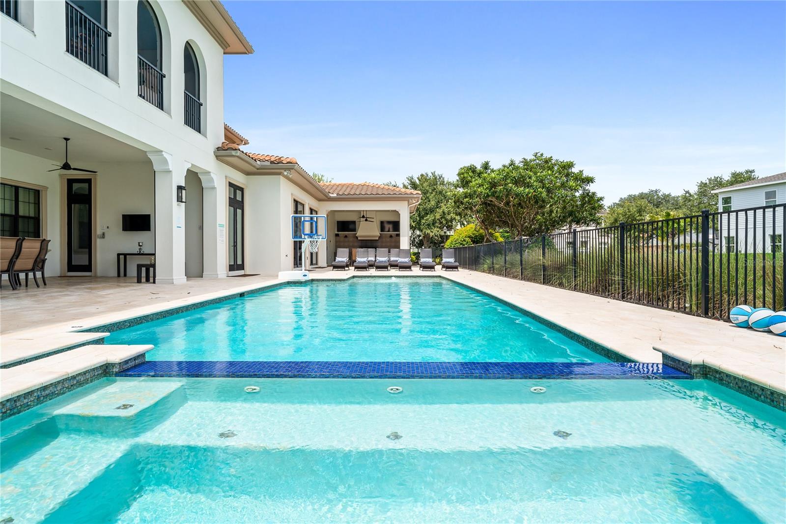 O6268340 Property Photo