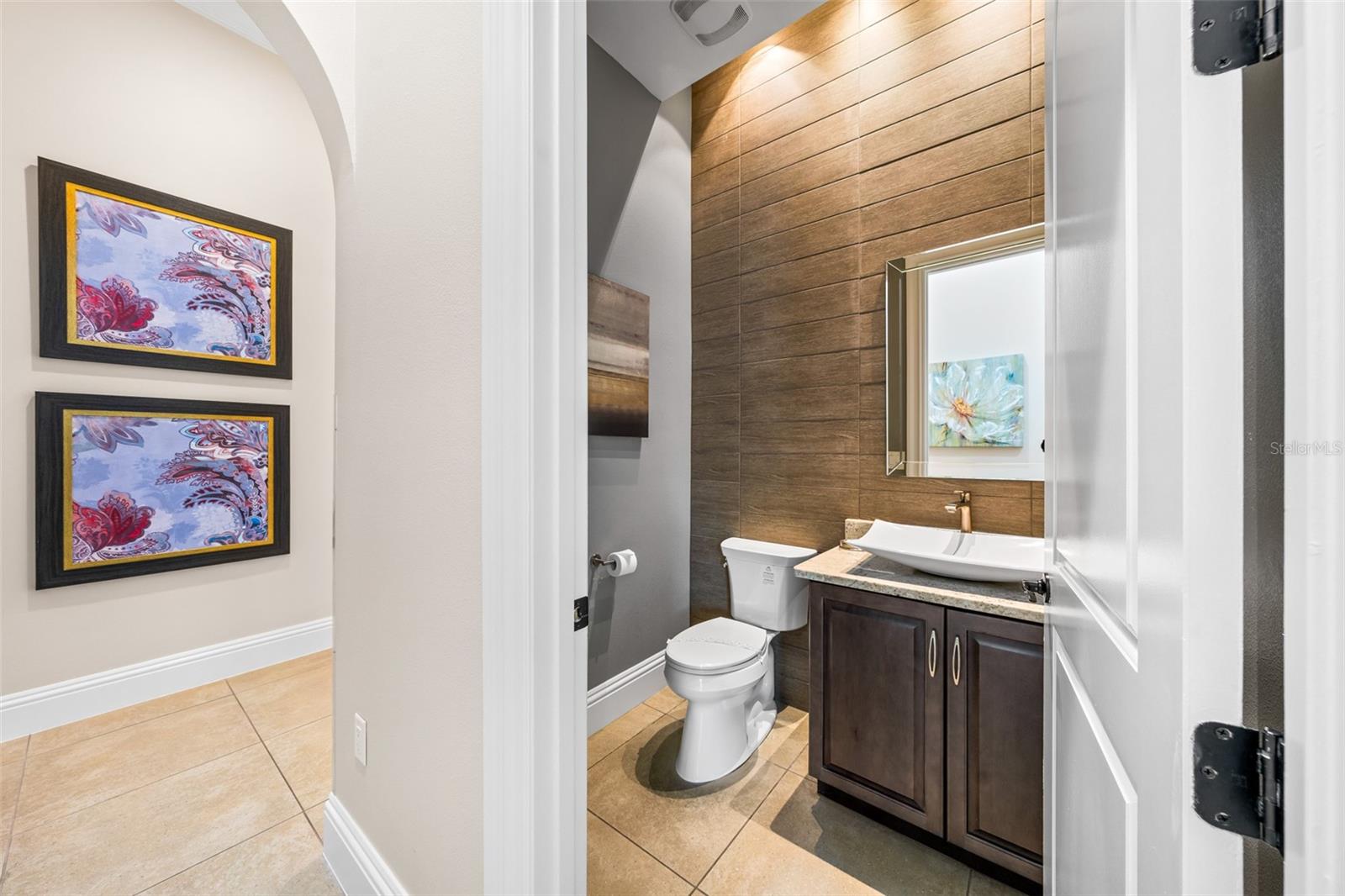 O6268340 Property Photo