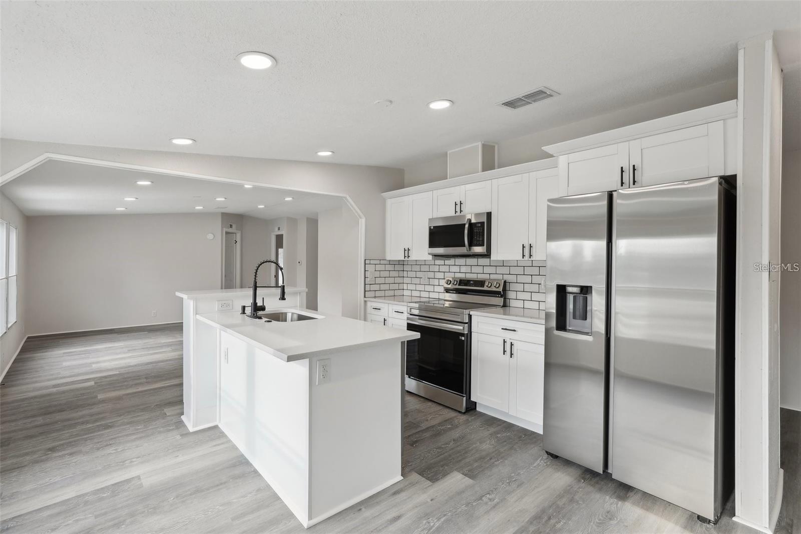 8114 OSBORNE LN, LAKELAND, FL, 33809