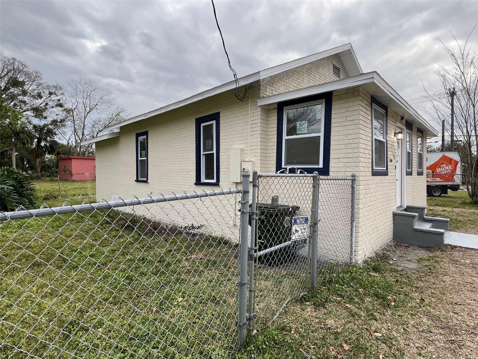 569 LOOMIS AVE, DAYTONA BEACH, FL, 32114