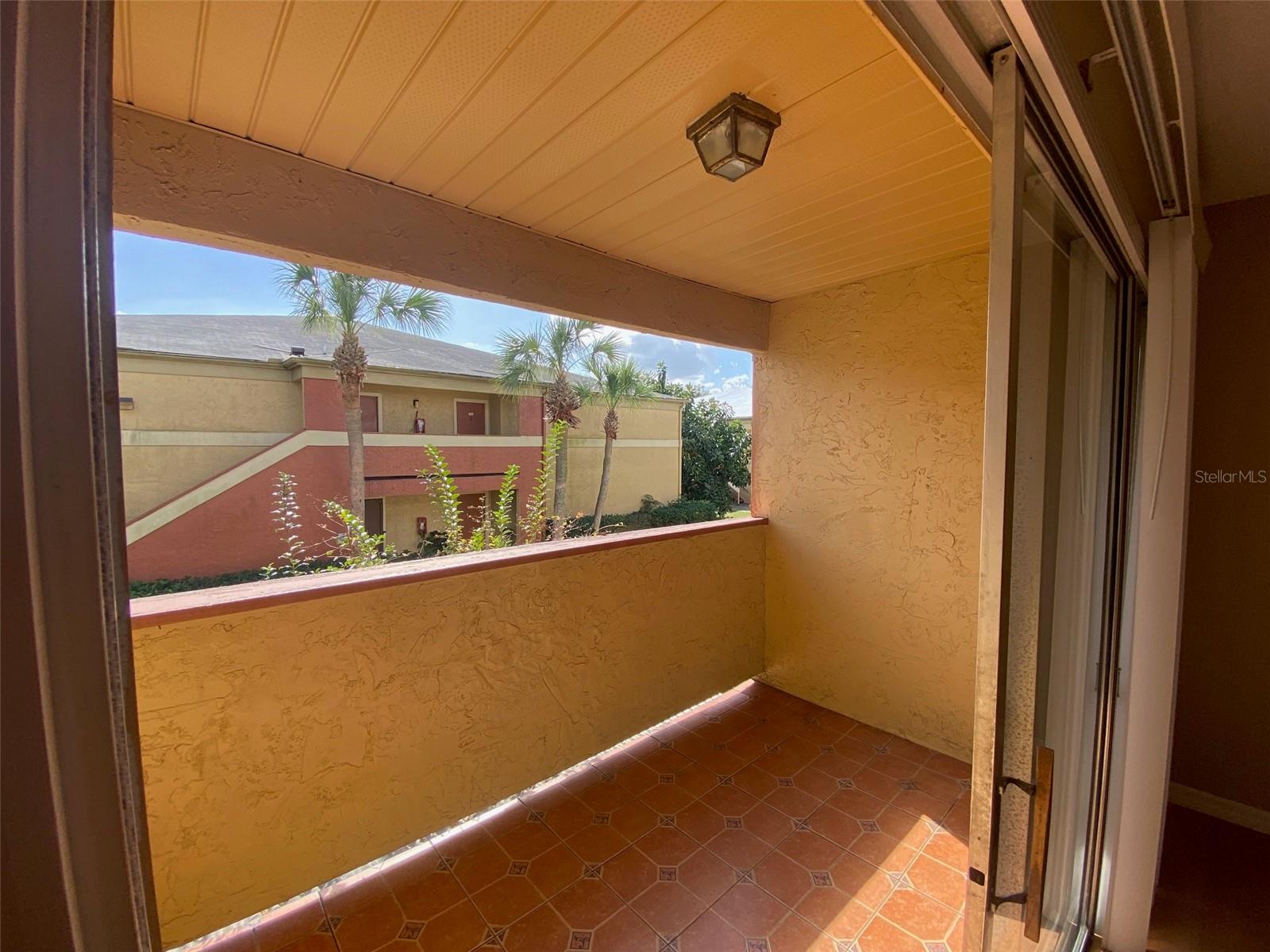 652 KENWICK CIR #202, CASSELBERRY, FL, 32707