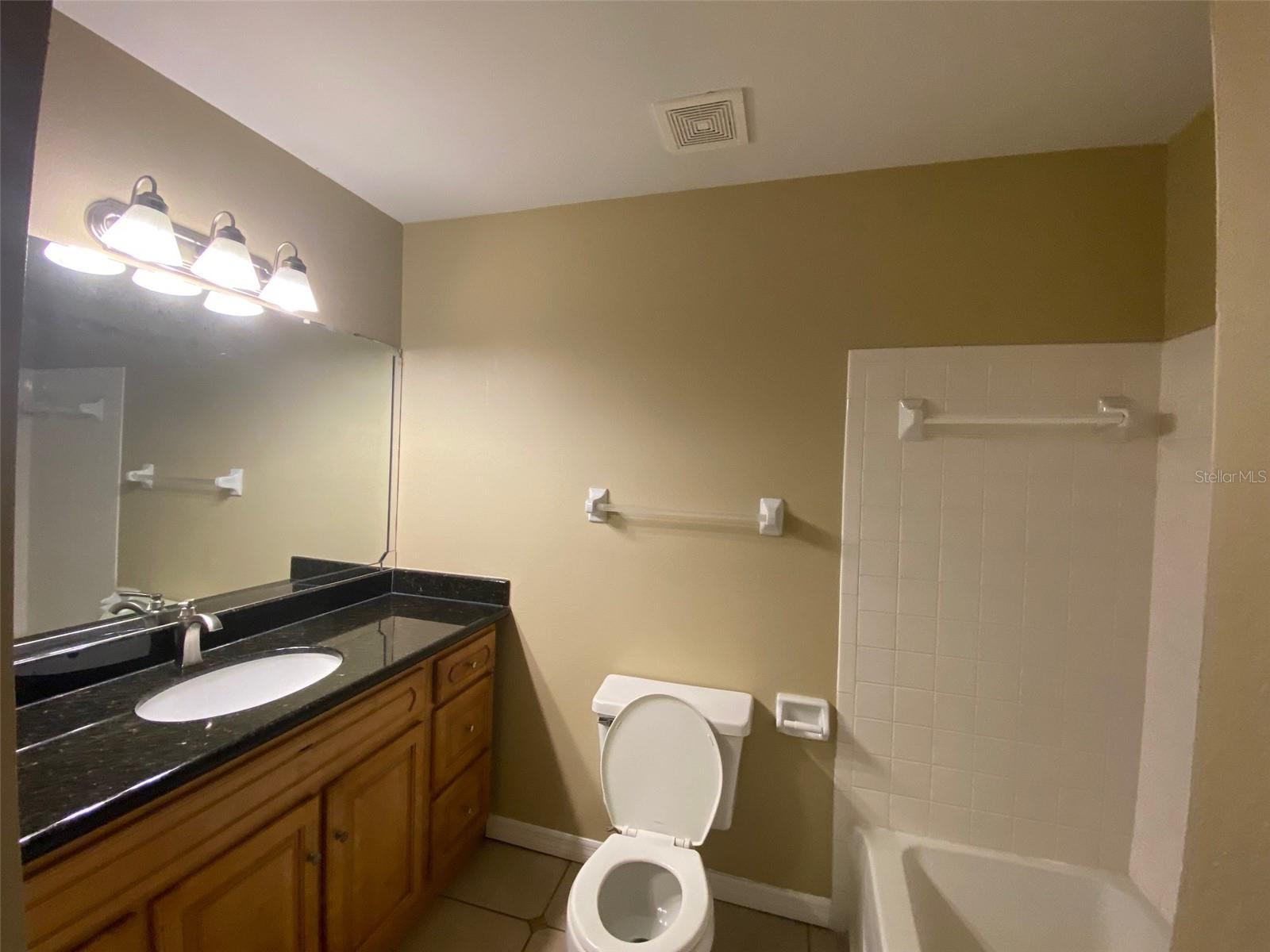 652 KENWICK CIR #202, CASSELBERRY, FL, 32707