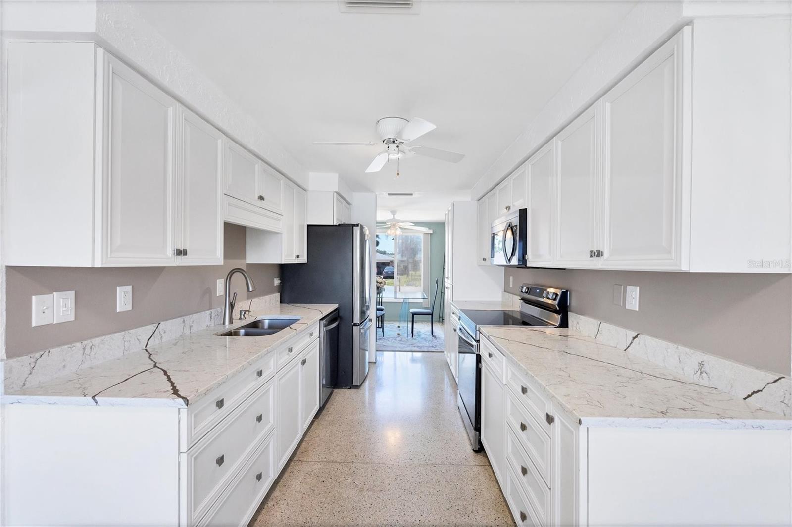 2271 SANDLEWOOD DR, VENICE, FL, 34293