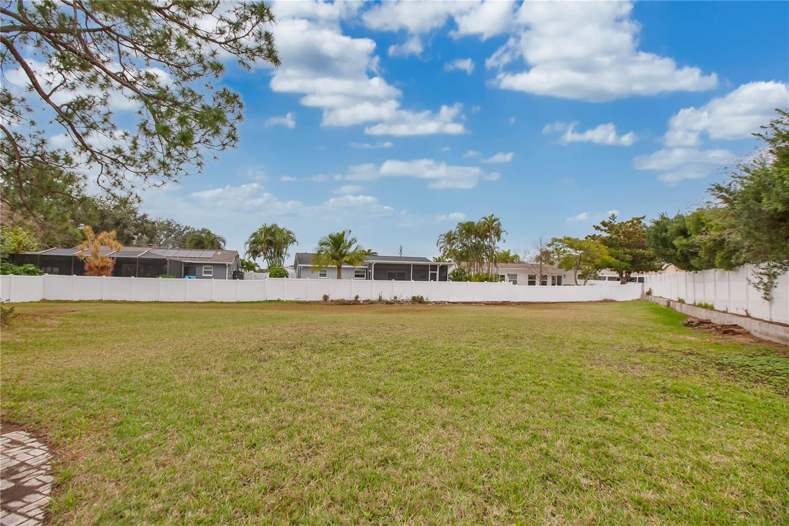 6070 DENVER ST NE, ST PETERSBURG, FL, 33703