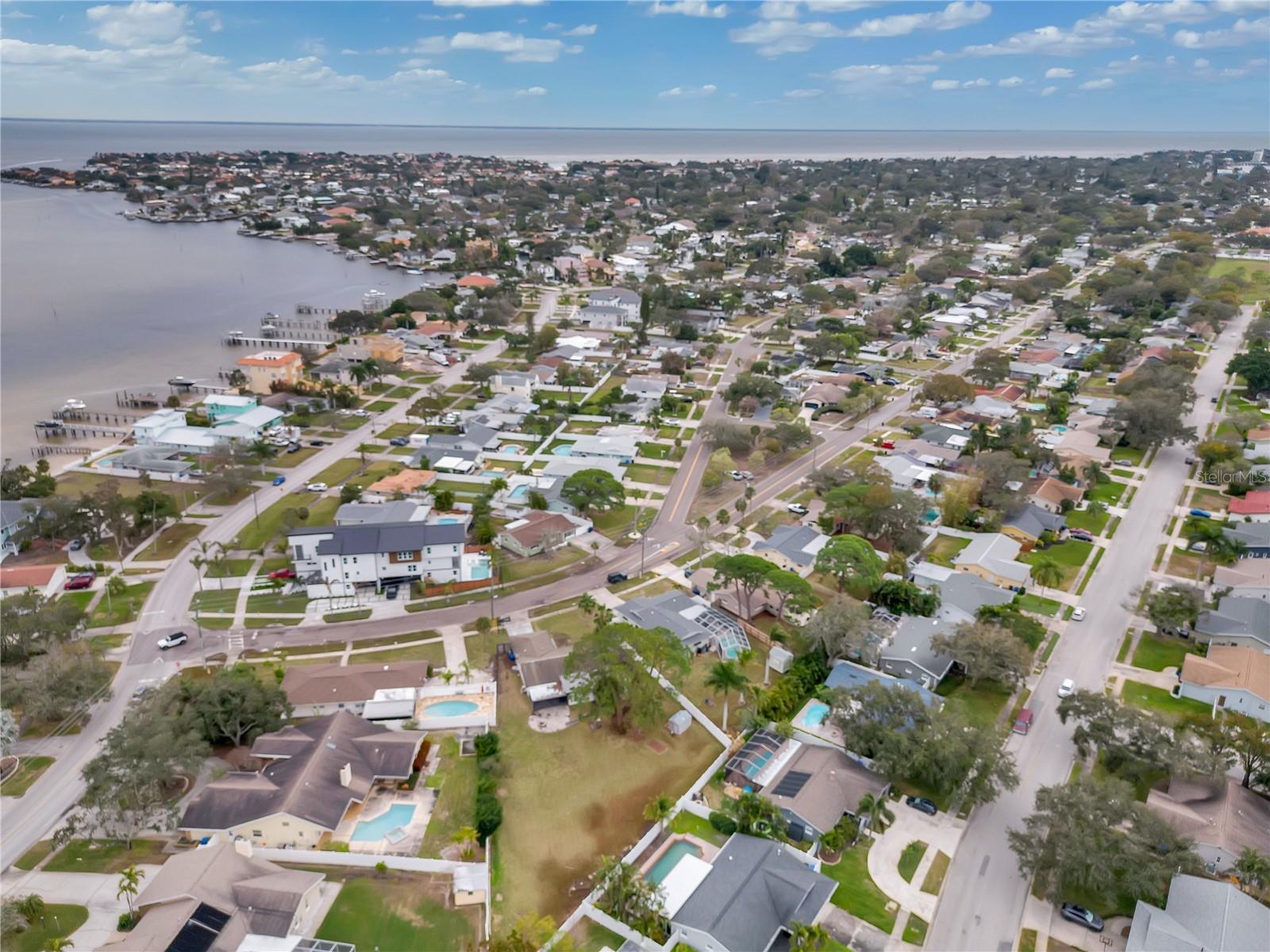 6070 DENVER ST NE, ST PETERSBURG, FL, 33703