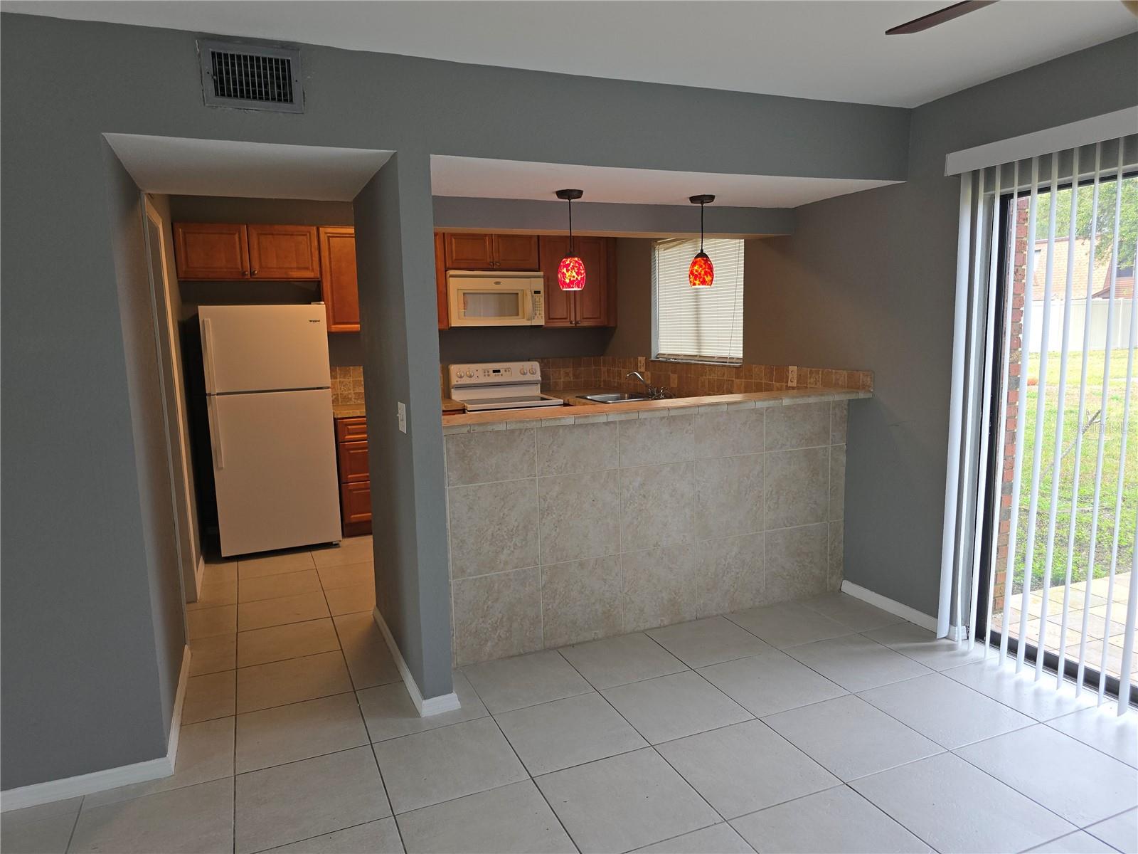 1836 N CRYSTAL LAKE DR, LAKELAND, FL, 33801
