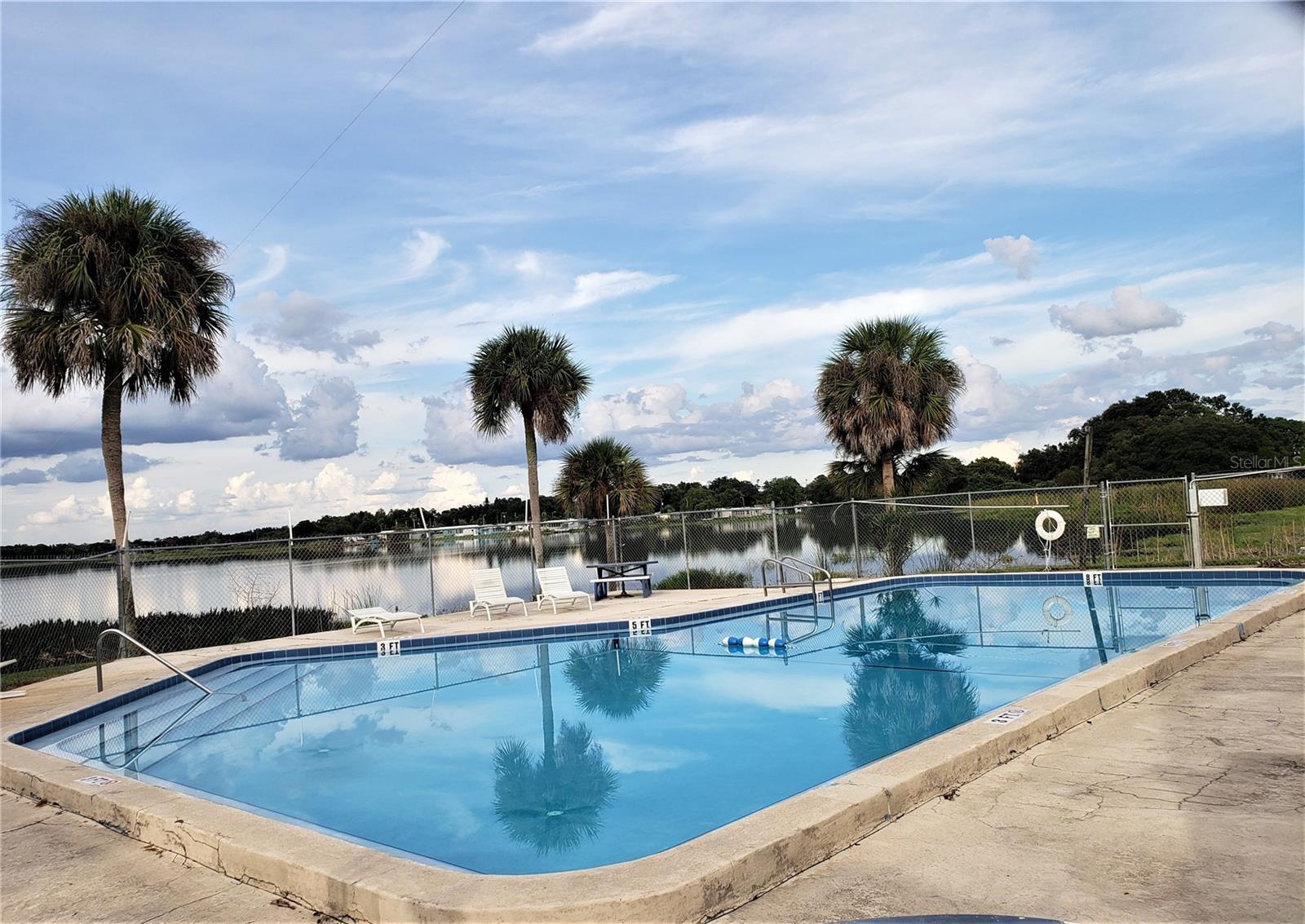 1836 N CRYSTAL LAKE DR, LAKELAND, FL, 33801