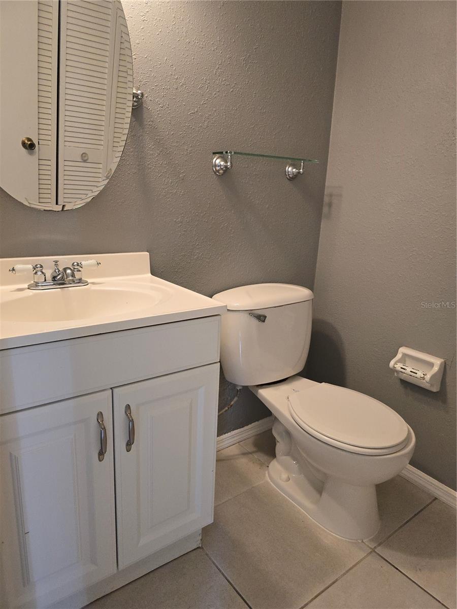 1836 N CRYSTAL LAKE DR, LAKELAND, FL, 33801