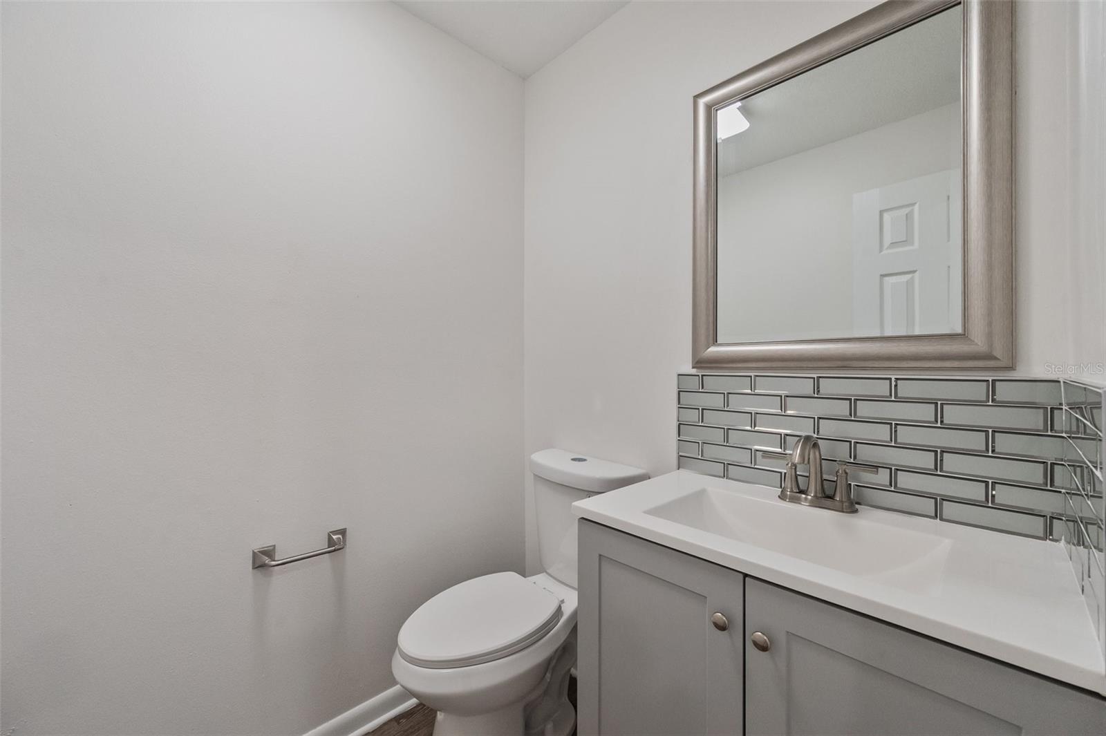 150 WHITAKER RD #A, LUTZ, FL, 33549