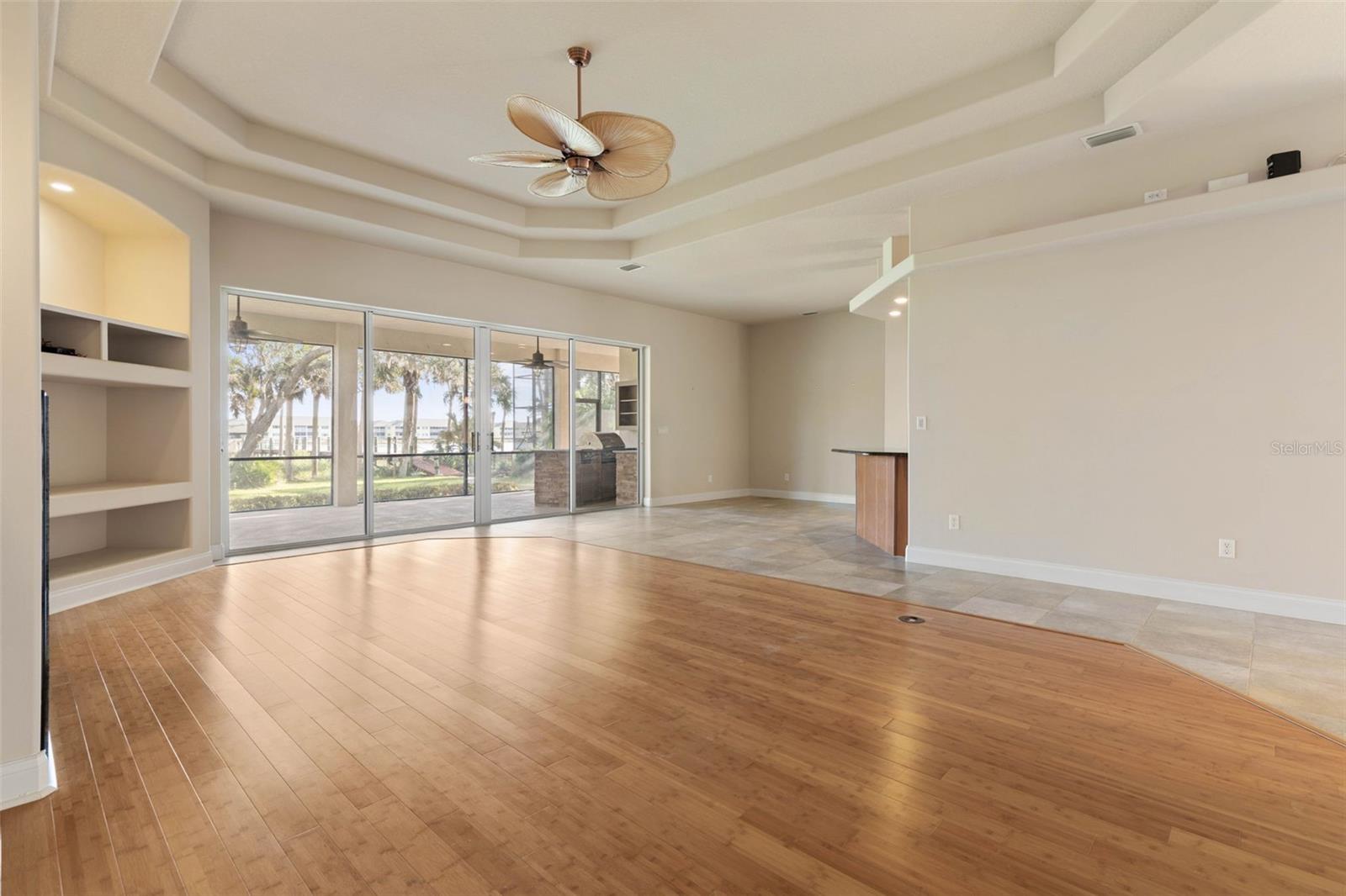 175 S RIVERWALK DR, PALM COAST, FL, 32137