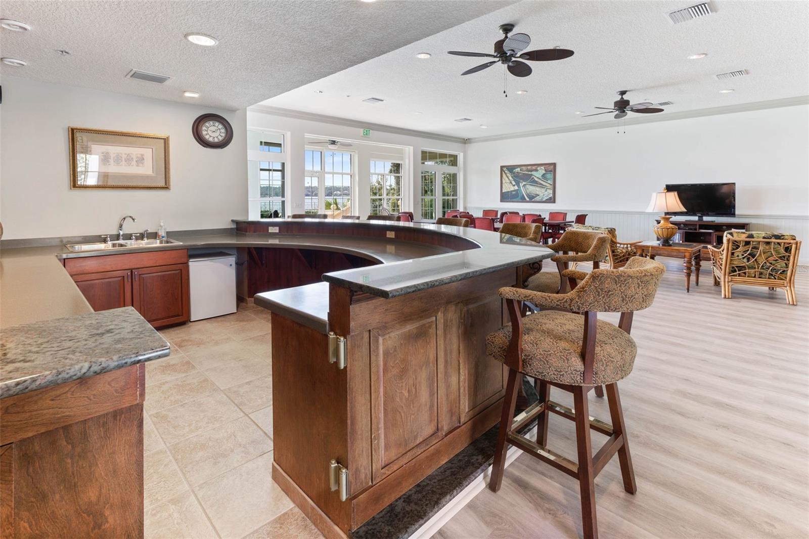 175 S RIVERWALK DR, PALM COAST, FL, 32137