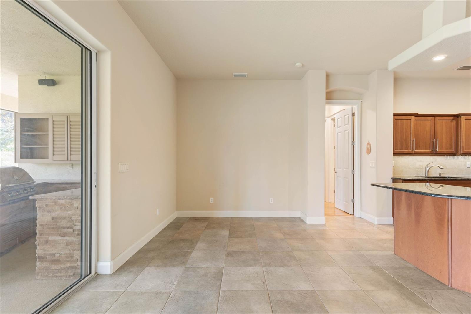 175 S RIVERWALK DR, PALM COAST, FL, 32137