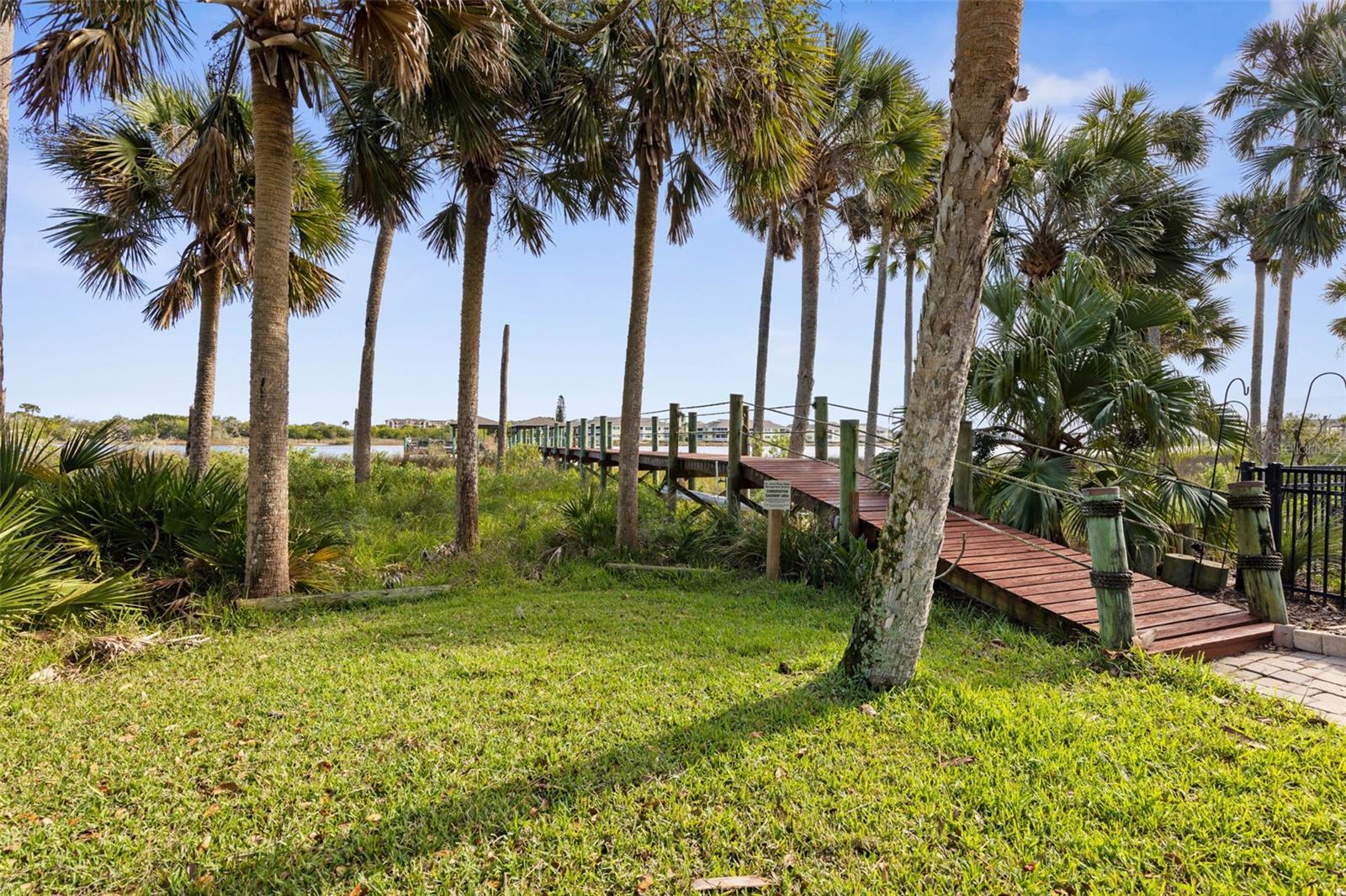 175 S RIVERWALK DR, PALM COAST, FL, 32137