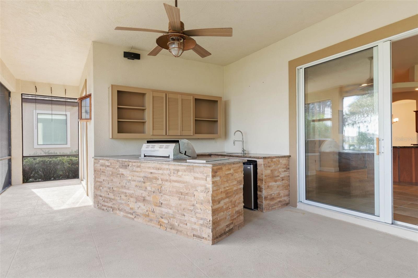175 S RIVERWALK DR, PALM COAST, FL, 32137