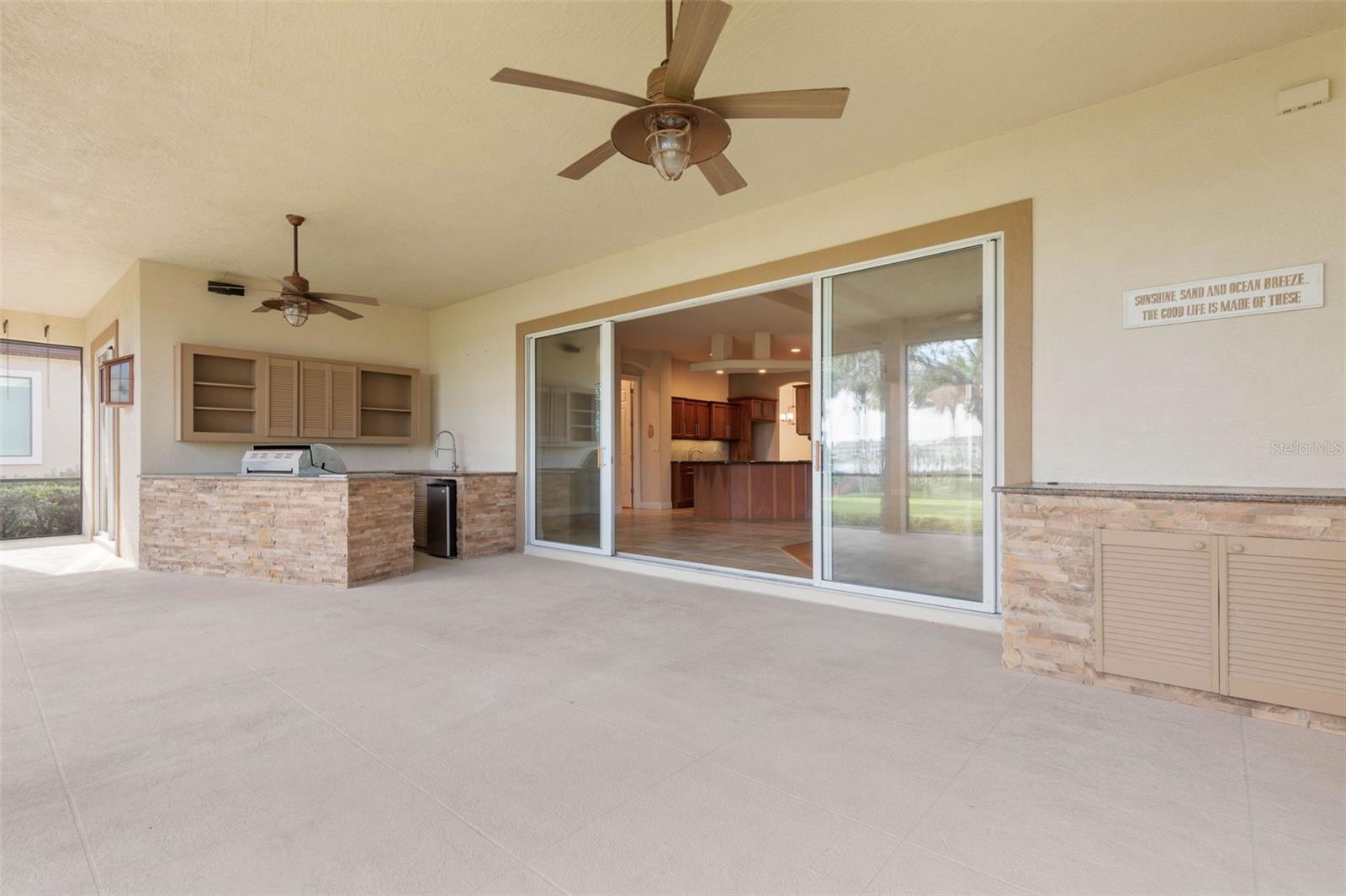 175 S RIVERWALK DR, PALM COAST, FL, 32137