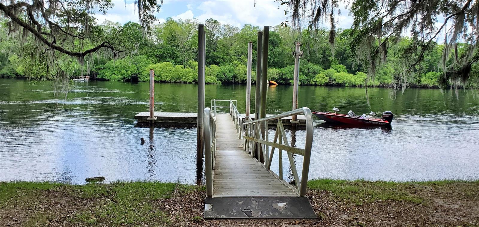 53 NE 904TH ST, OLD TOWN, FL, 32680