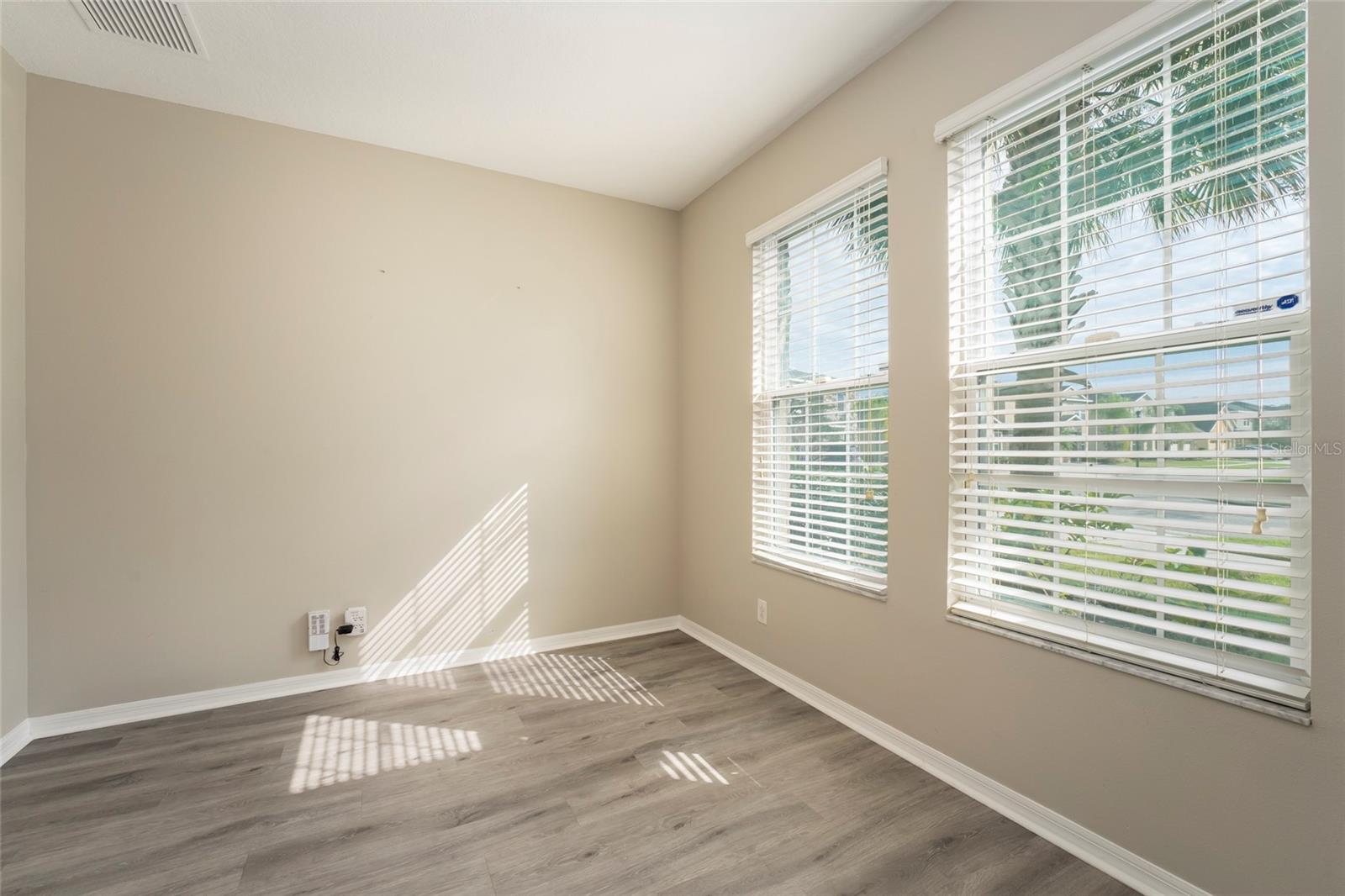 4905 MAPLE PARK ST, ORLANDO, FL, 32811