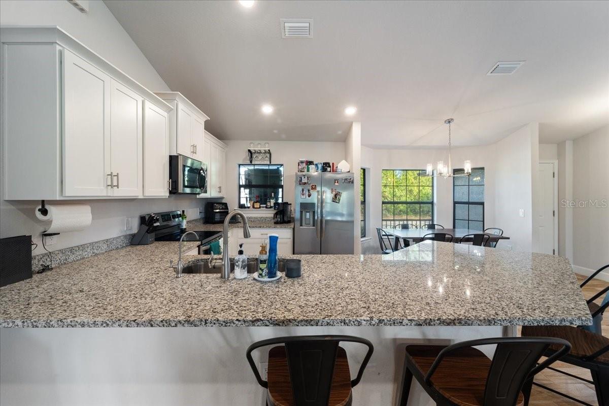 908 MACY ST E, LEHIGH ACRES, FL, 33974