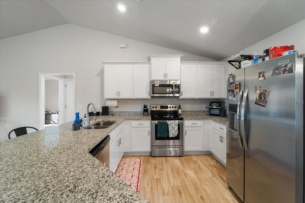 908 MACY ST E, LEHIGH ACRES, FL, 33974