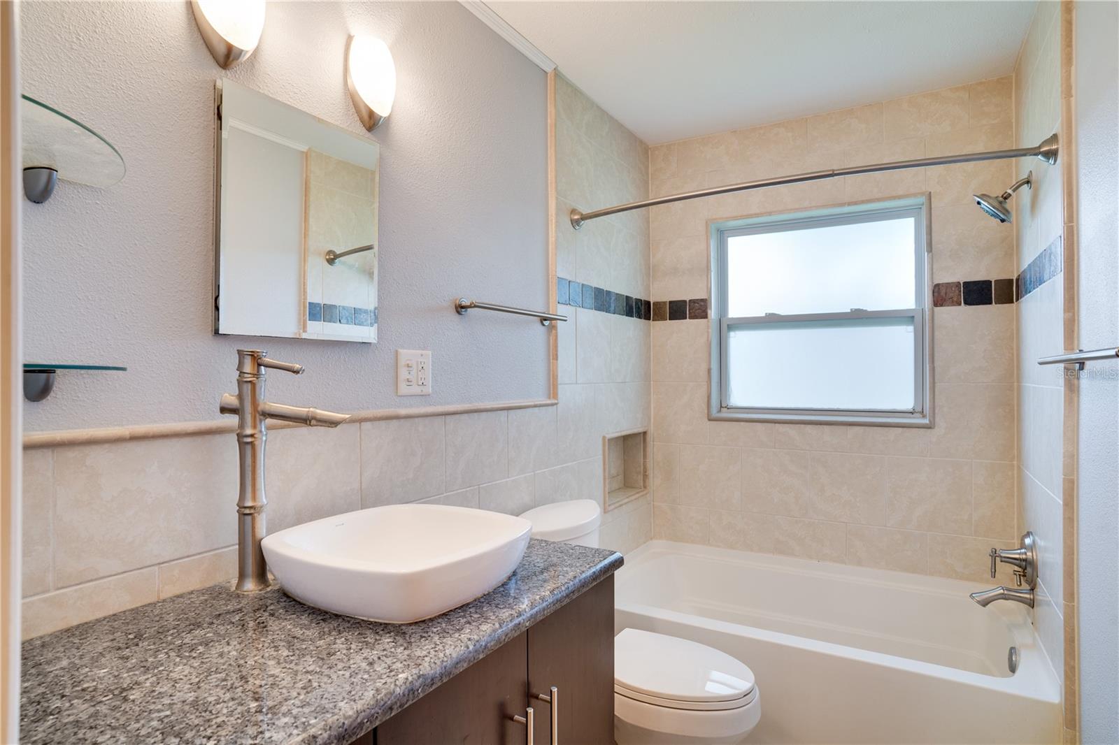 1901 N HIGHLAND AVE, CLEARWATER, FL, 33755