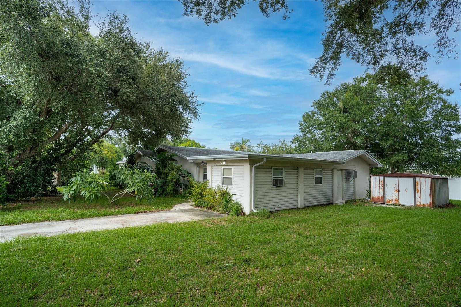 1901 N HIGHLAND AVE, CLEARWATER, FL, 33755