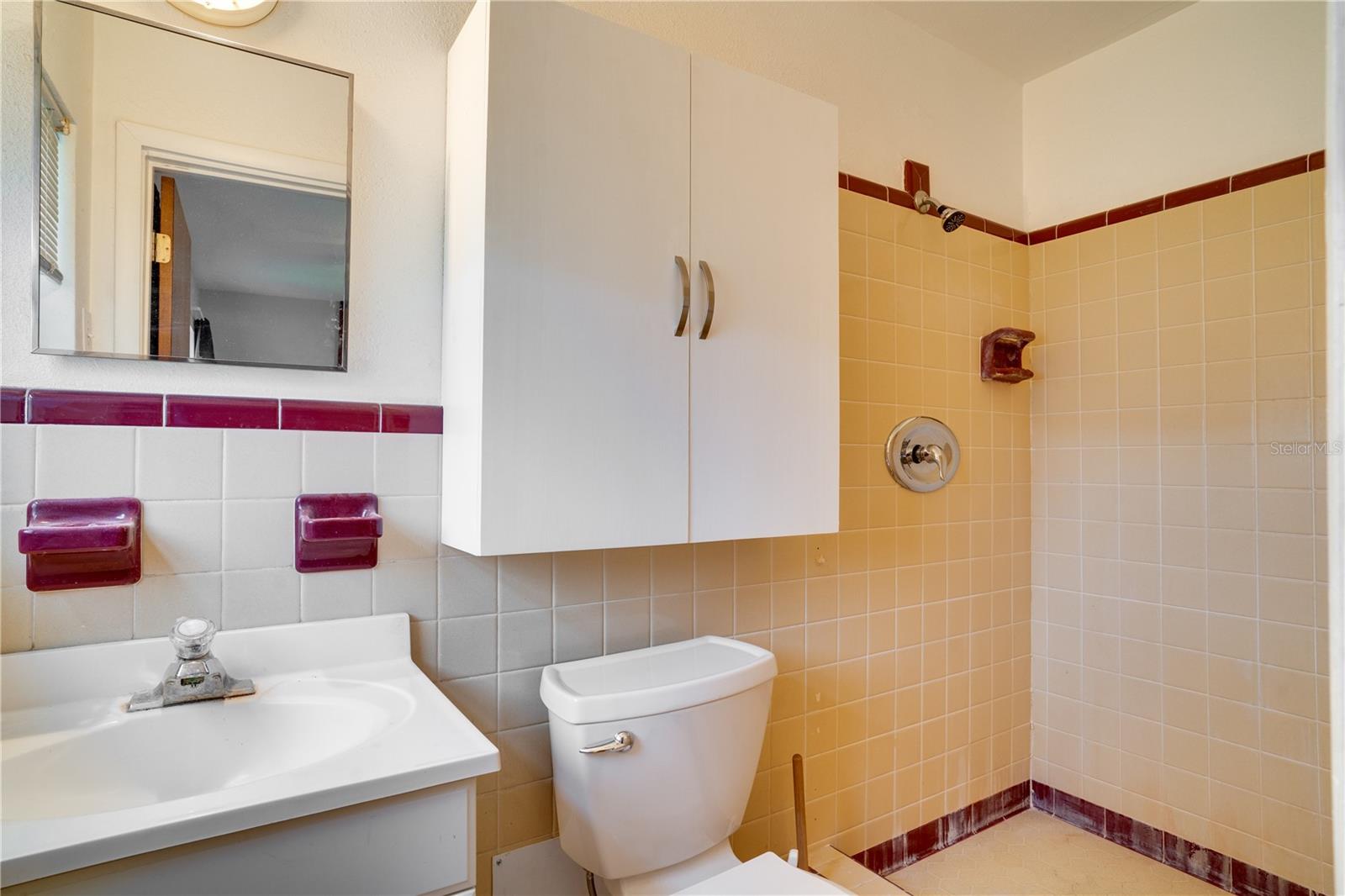1901 N HIGHLAND AVE, CLEARWATER, FL, 33755