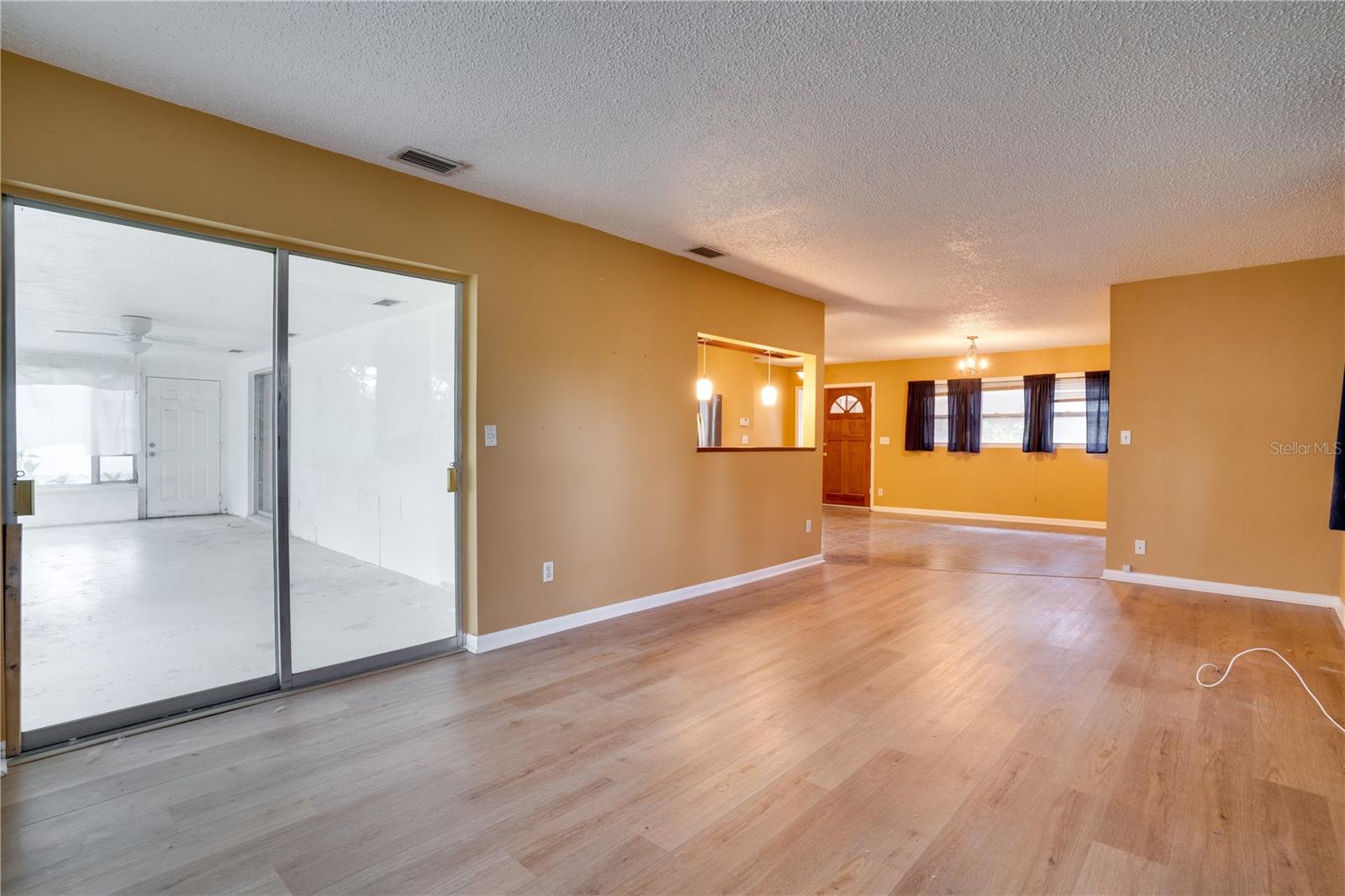 1901 N HIGHLAND AVE, CLEARWATER, FL, 33755