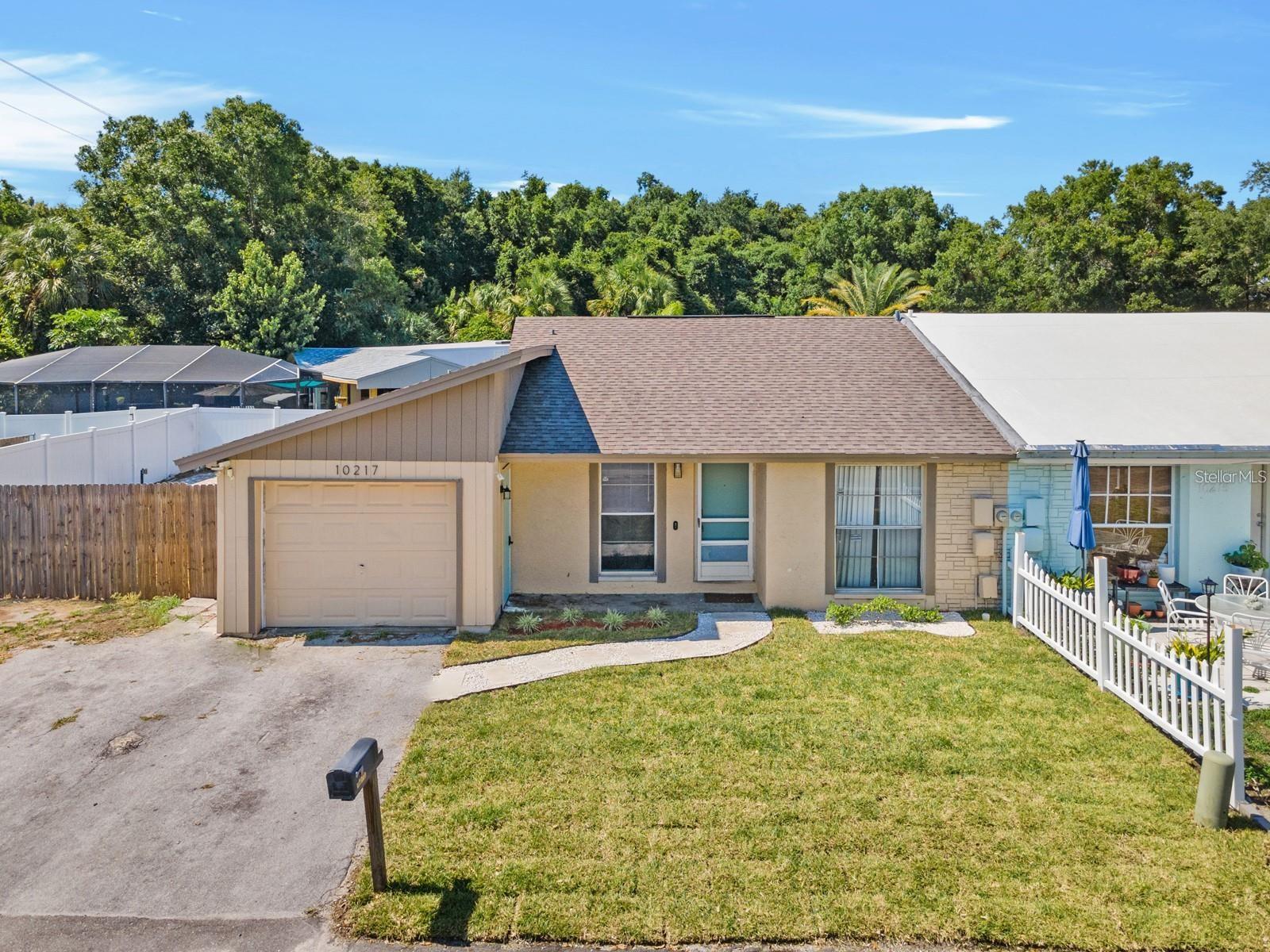 10217 TURTLE HILL CT, TAMPA, FL, 33615