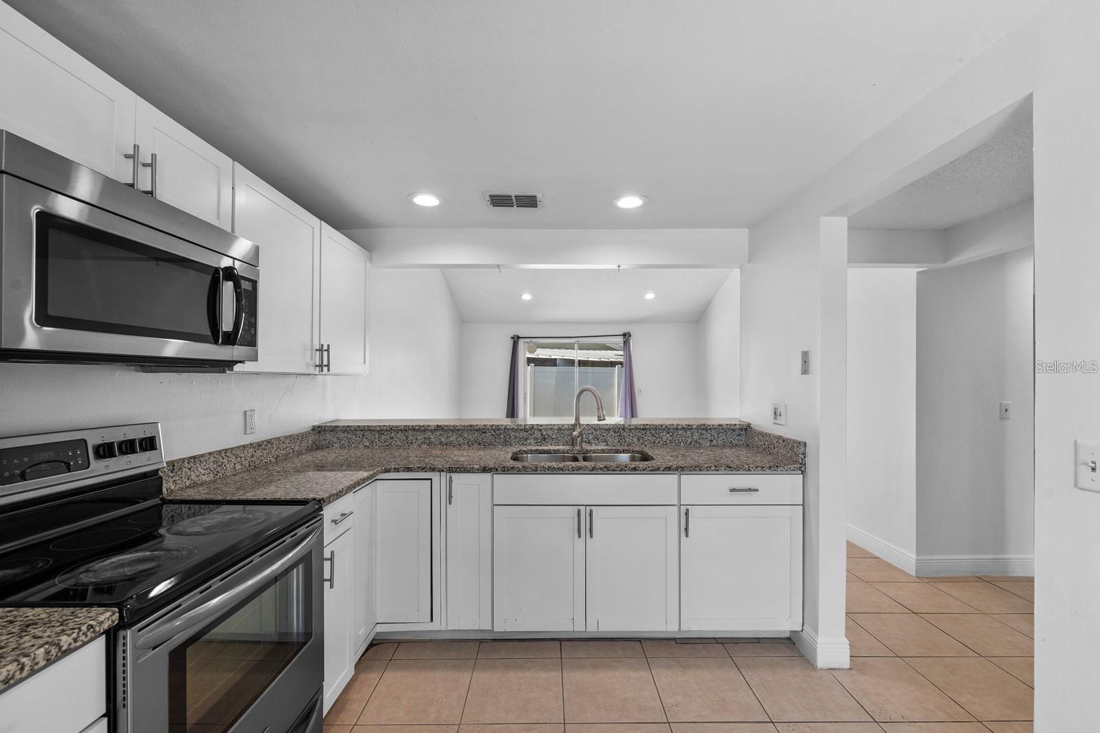 10217 TURTLE HILL CT, TAMPA, FL, 33615