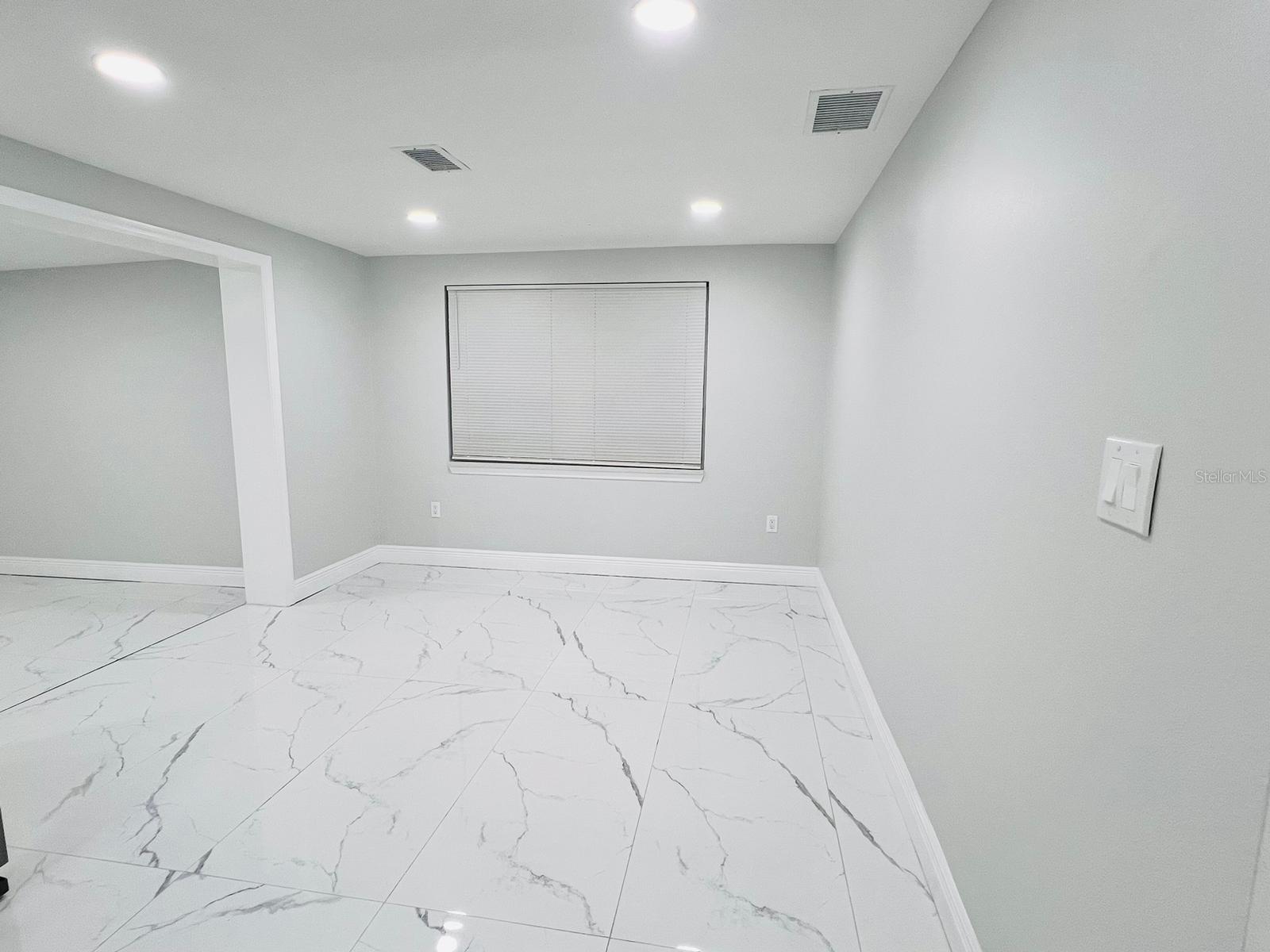 1019 LANDAU ST, HOLIDAY, FL, 34690