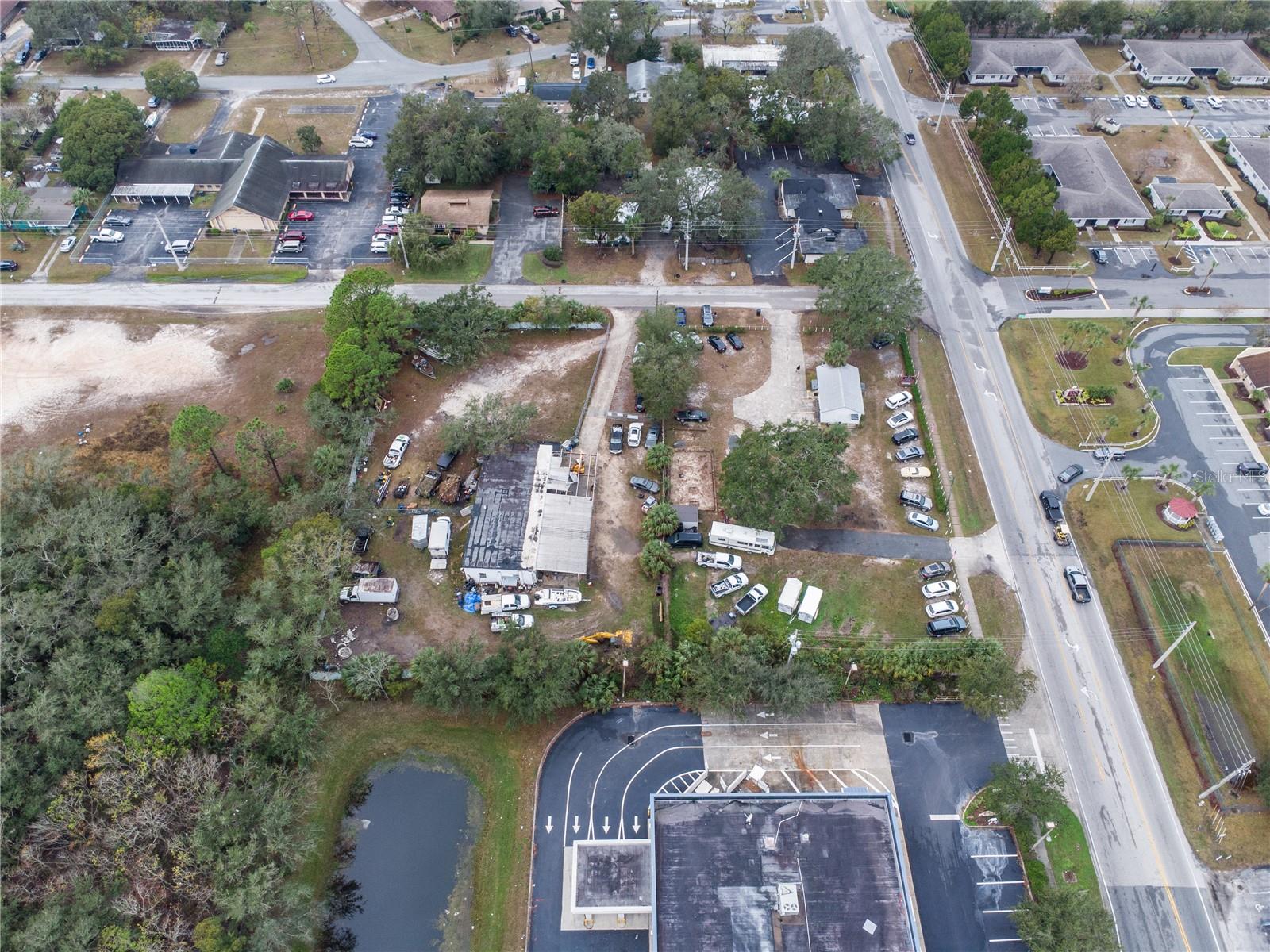 1421 GRIFFIN RD, LEESBURG, FL, 34748