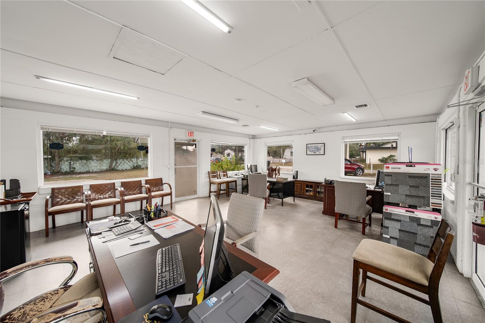 1421 GRIFFIN RD, LEESBURG, FL, 34748