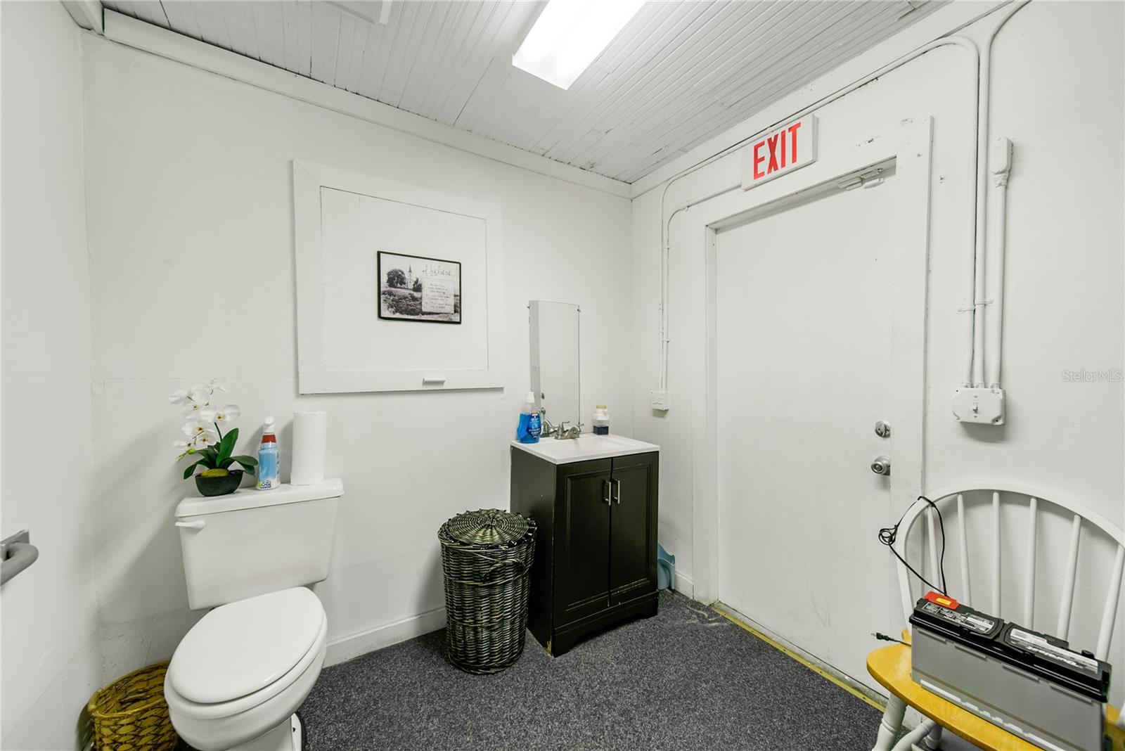 1421 GRIFFIN RD, LEESBURG, FL, 34748