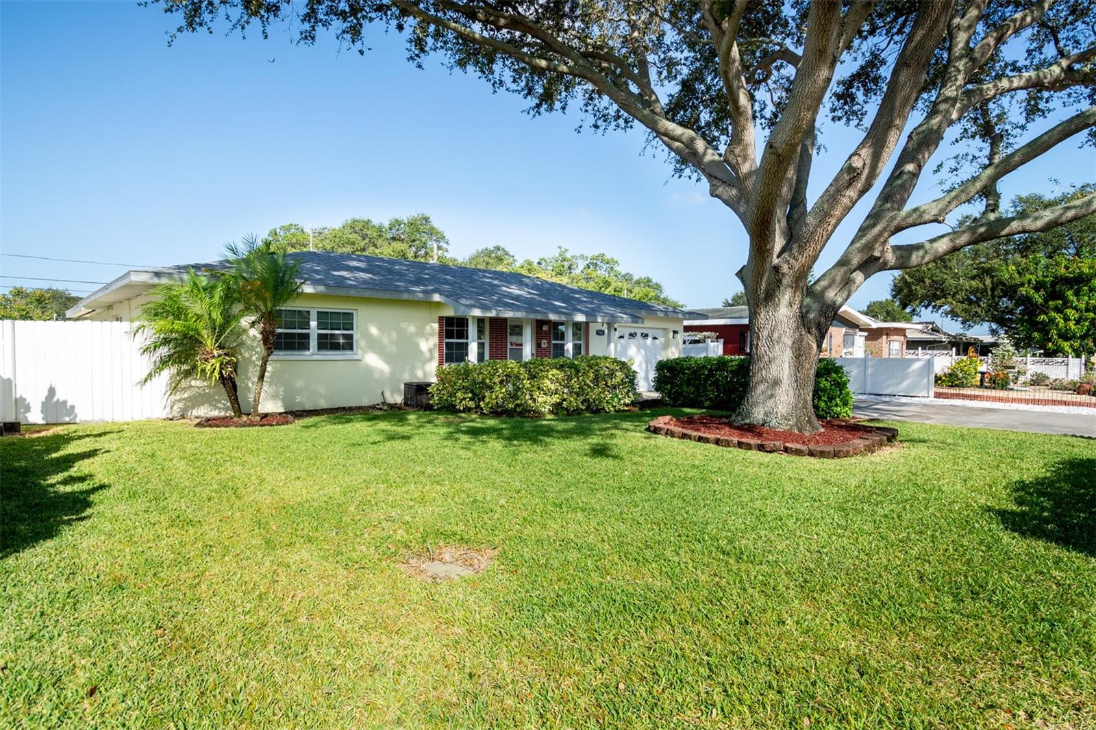 711 22ND ST SW, LARGO, FL, 33770